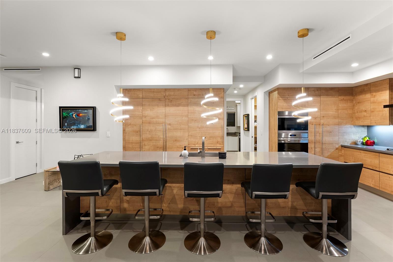 PINECREST VILLAS 2 ADDN - Residential