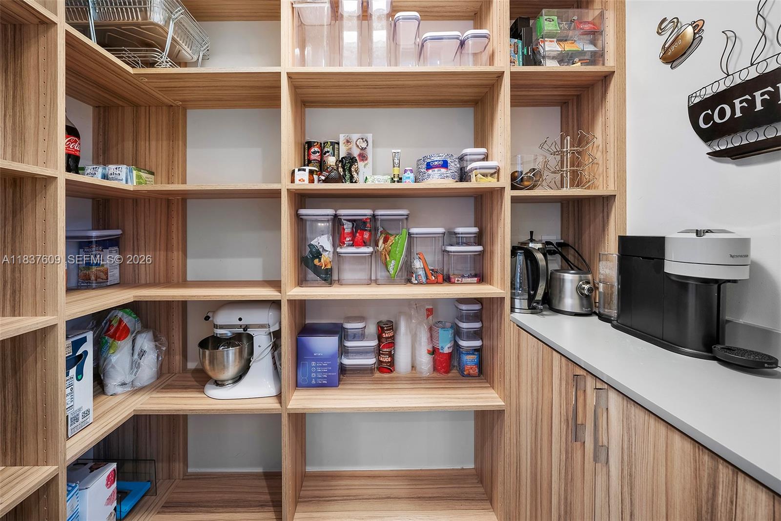 PINECREST VILLAS 2 ADDN - Residential