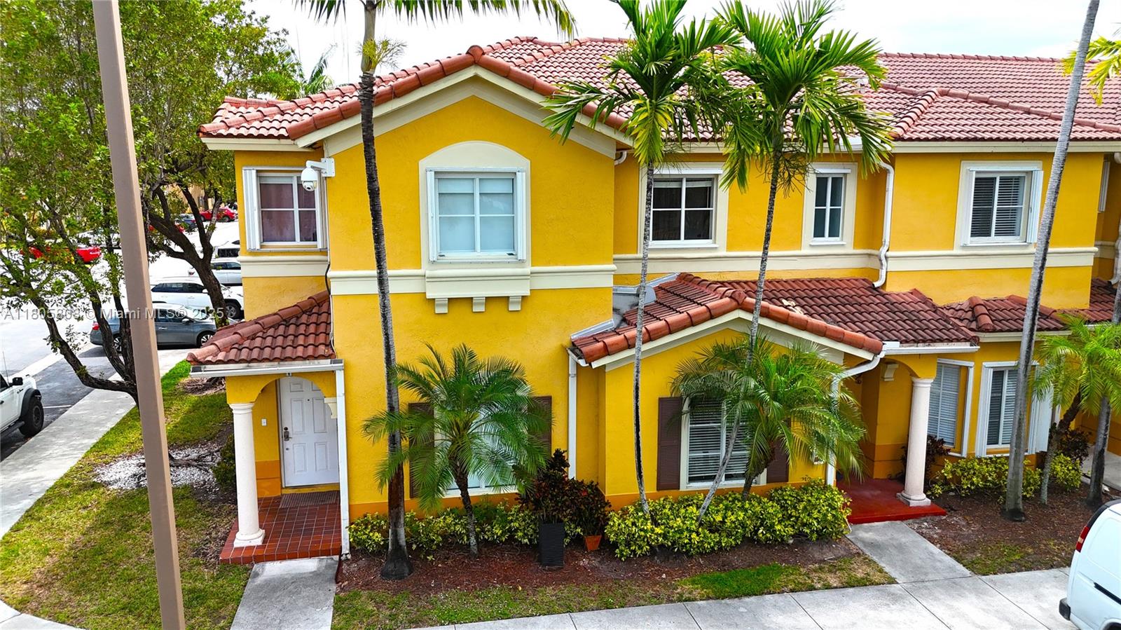 Address Not Disclosed, Doral, Miami-Dade County, Florida - 3 Bedrooms  
3 Bathrooms - 