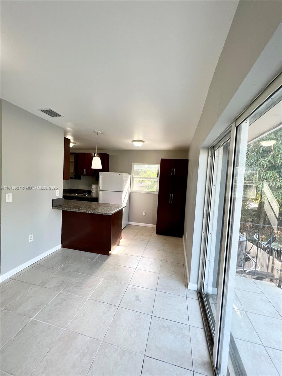 7632 NE 3rd Pl 0