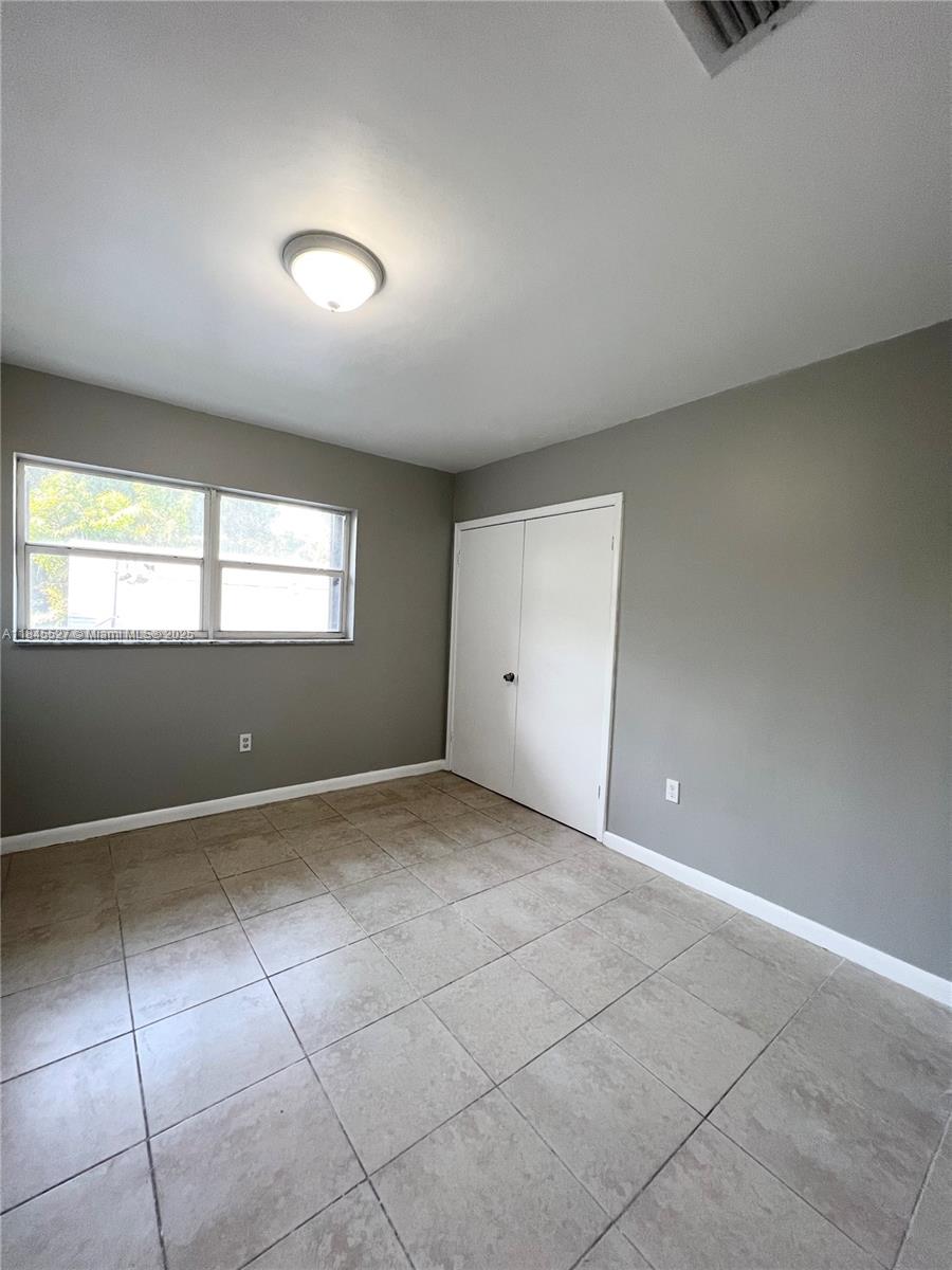 7632 NE 3rd Pl 0
