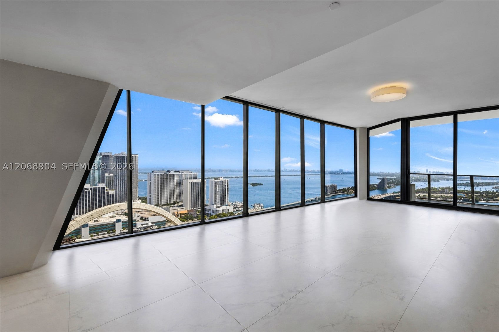 1000 Biscayne Blvd 3901