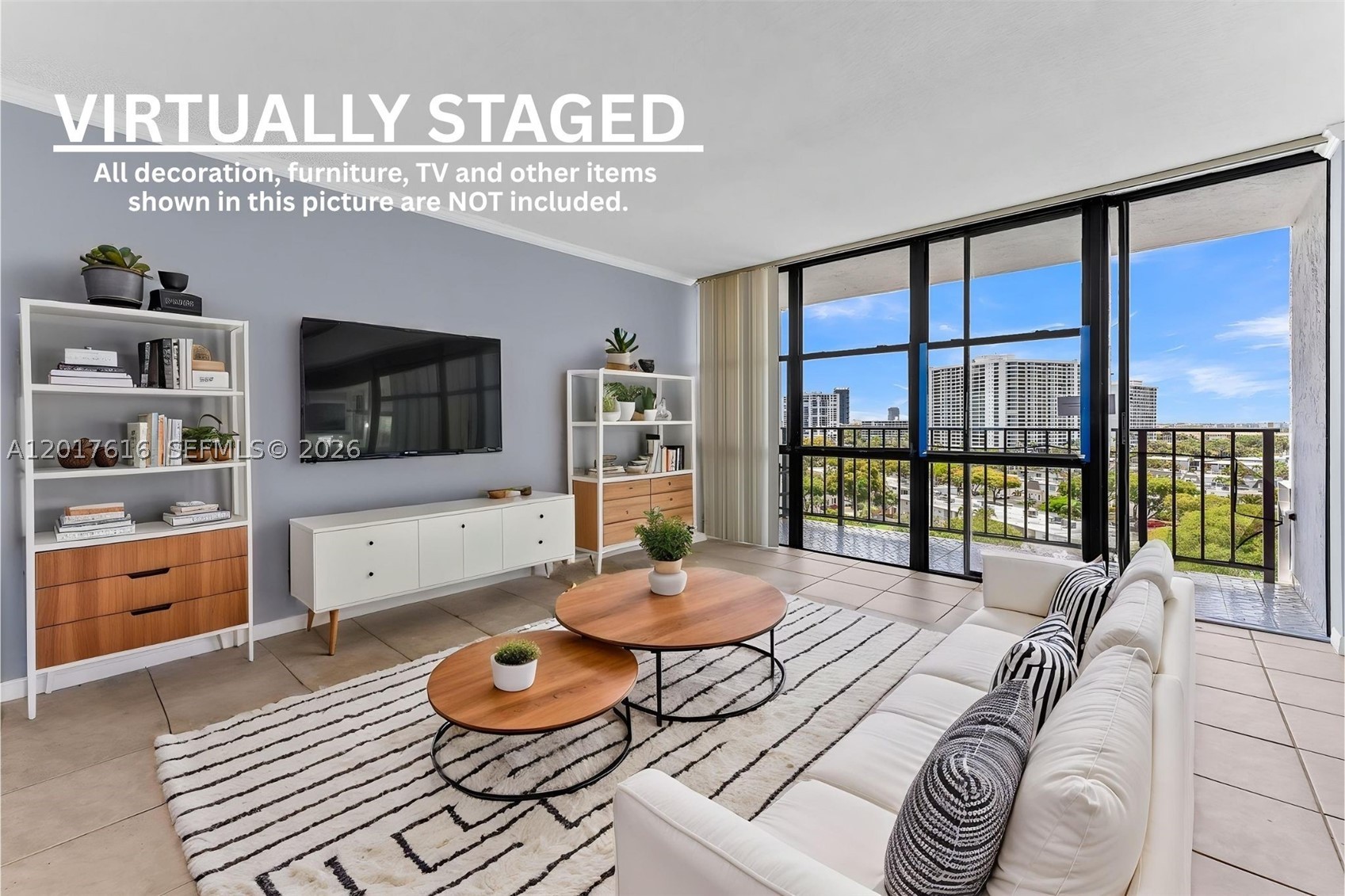 800 Parkview Dr 1007