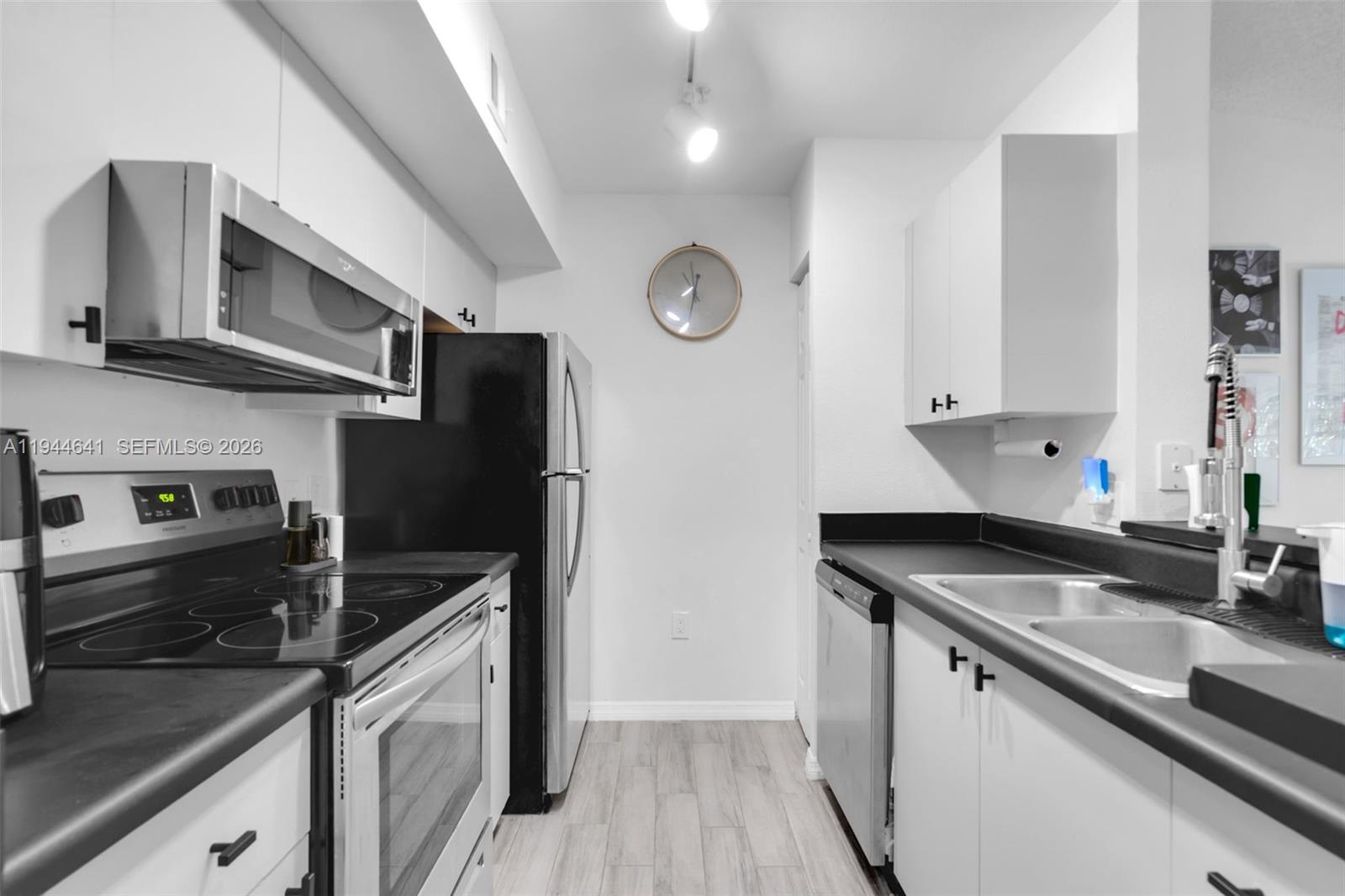 AVENTINE AT MIRAMAR CONDO - Residential