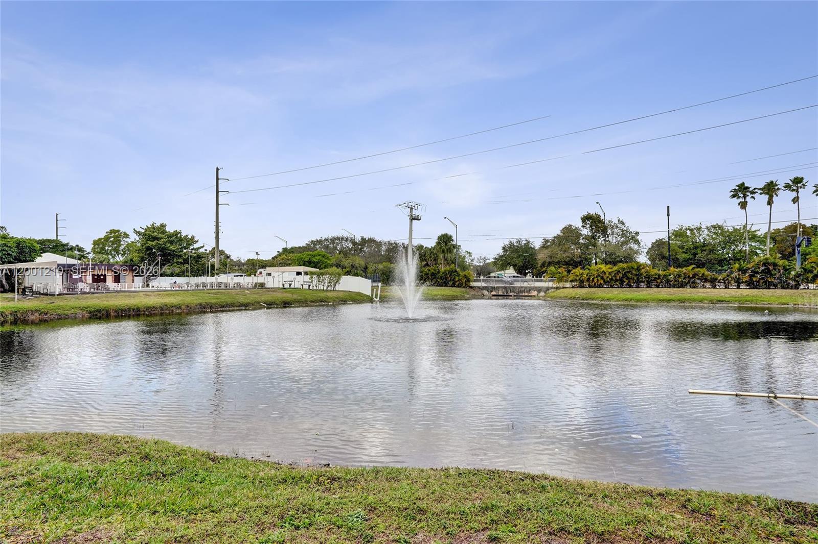 LAUDERDALE OAKS CONDO XI - Residential Lease
