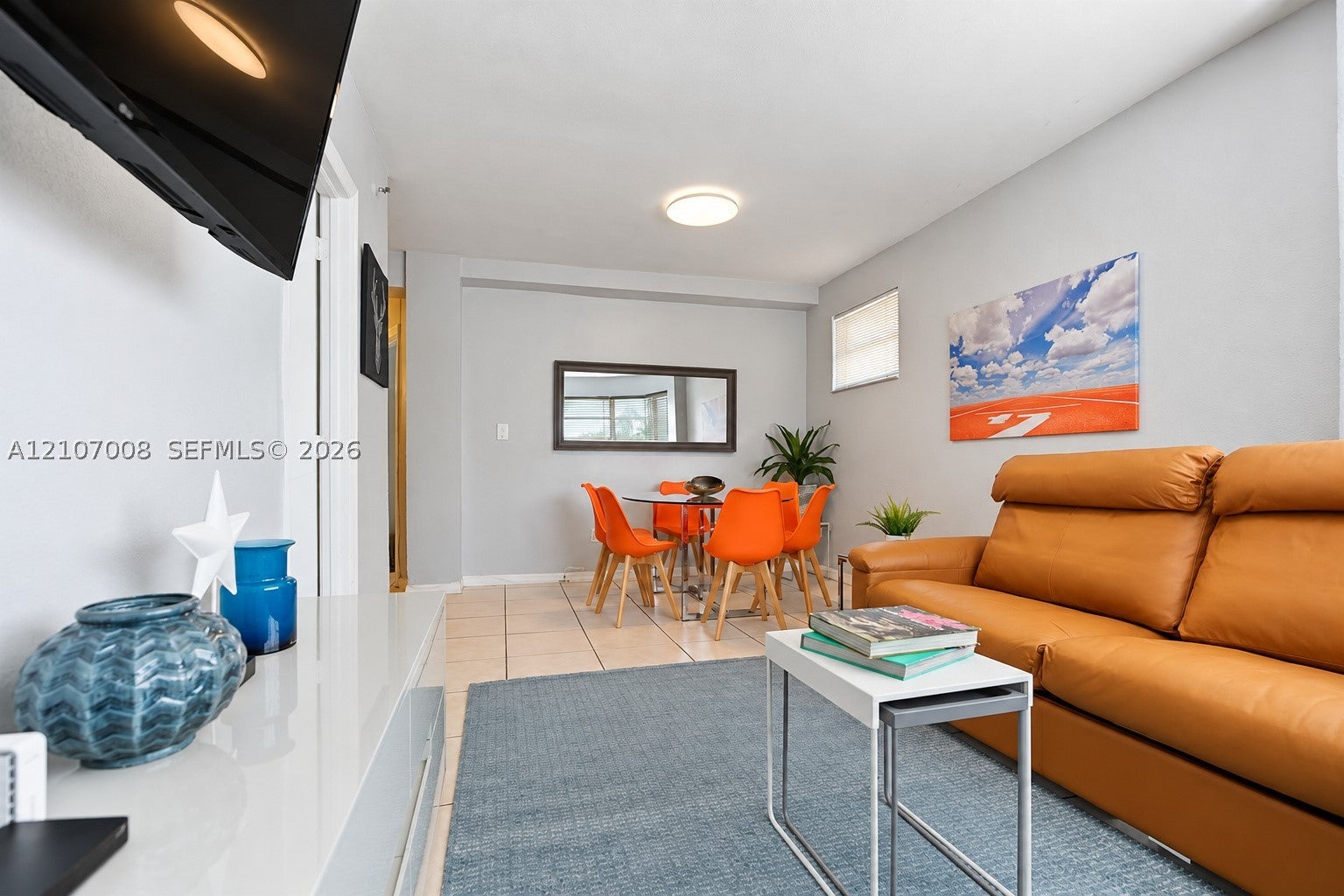 3030 Collins Ave 2H