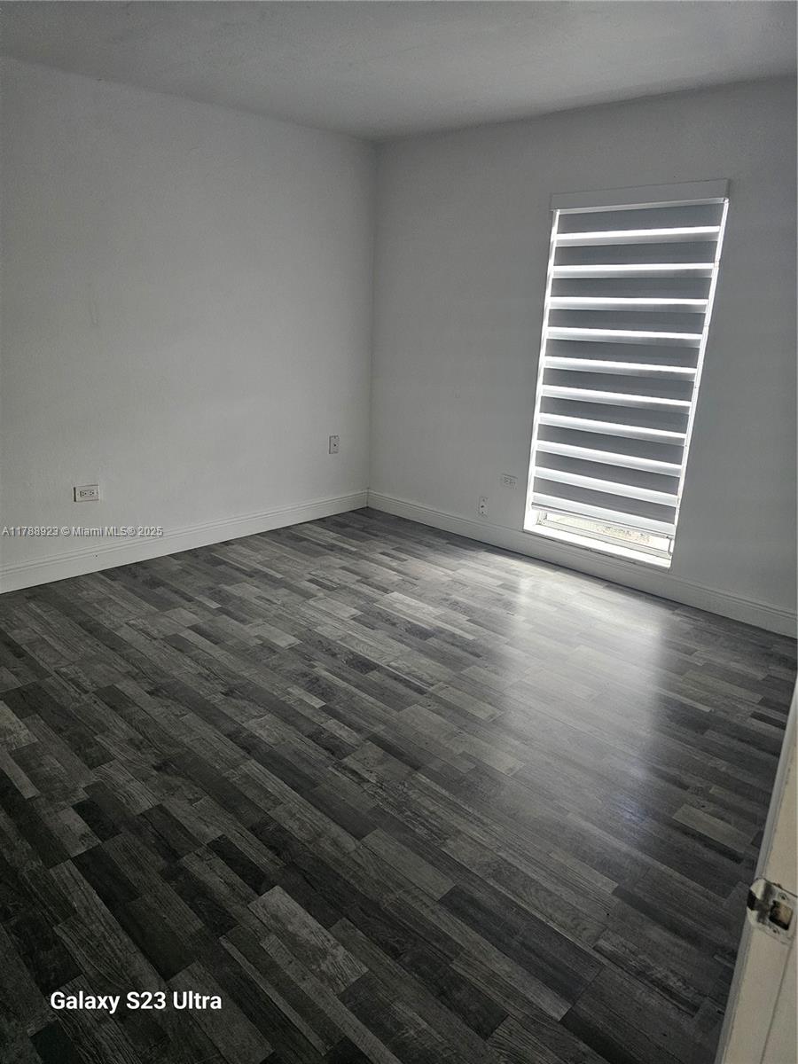 SUNSET PALMS WEST CONDO - Residential