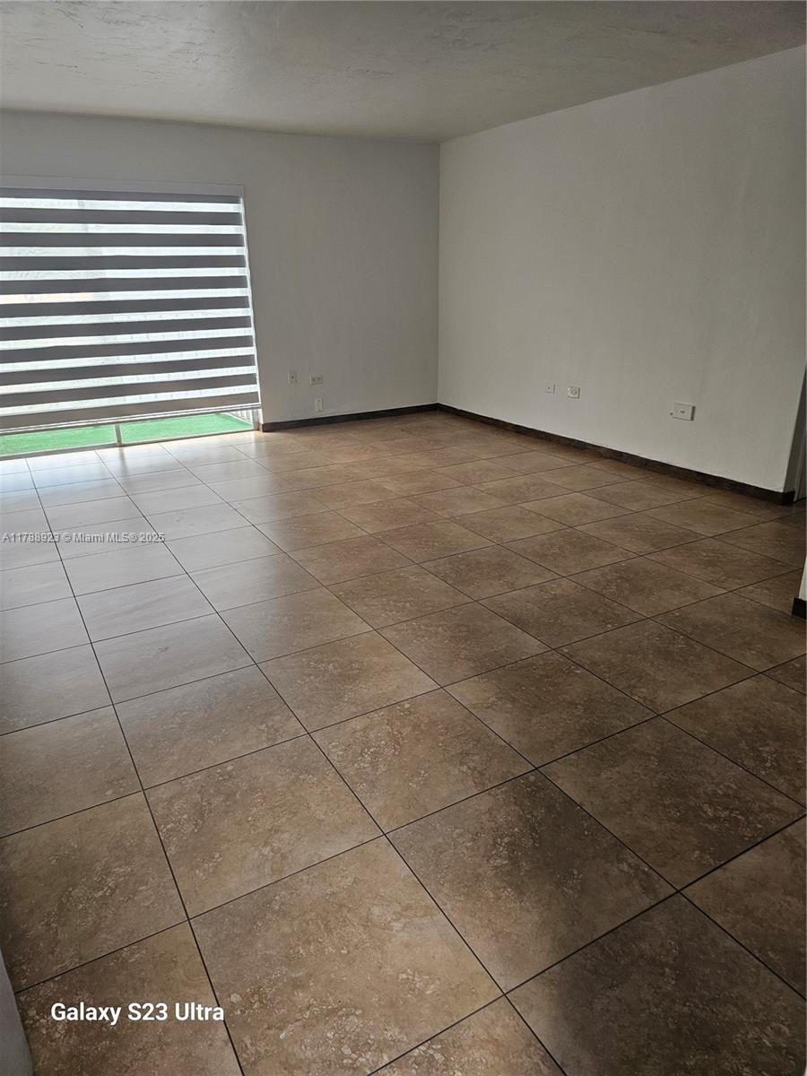 SUNSET PALMS WEST CONDO - Residential