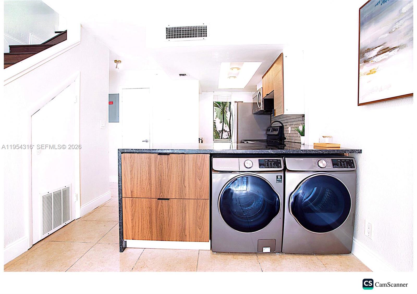 QUARTERDECK CONDO - Residential