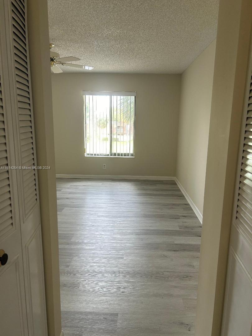 PALM CLUB VILLAGE II COND - Residential Lease