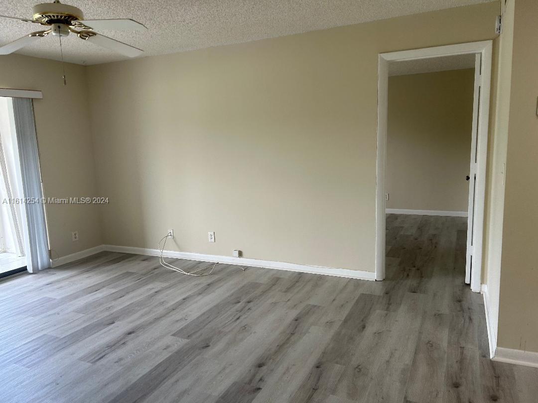 PALM CLUB VILLAGE II COND - Residential Lease