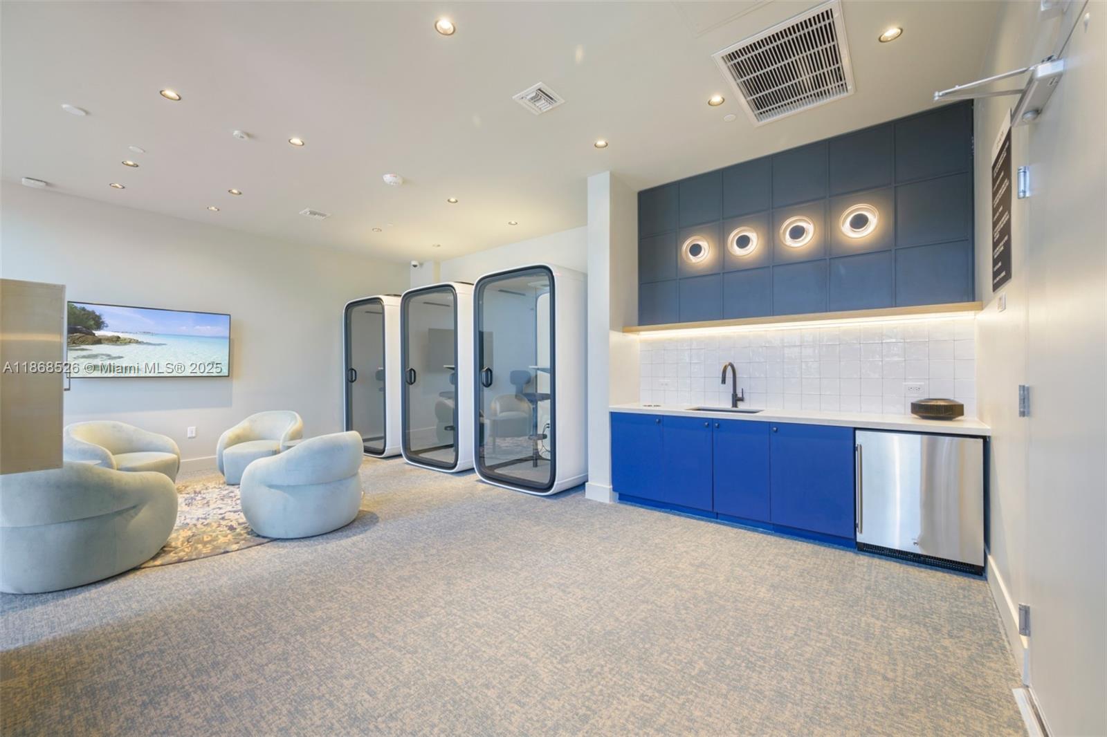 72 Park - Residential