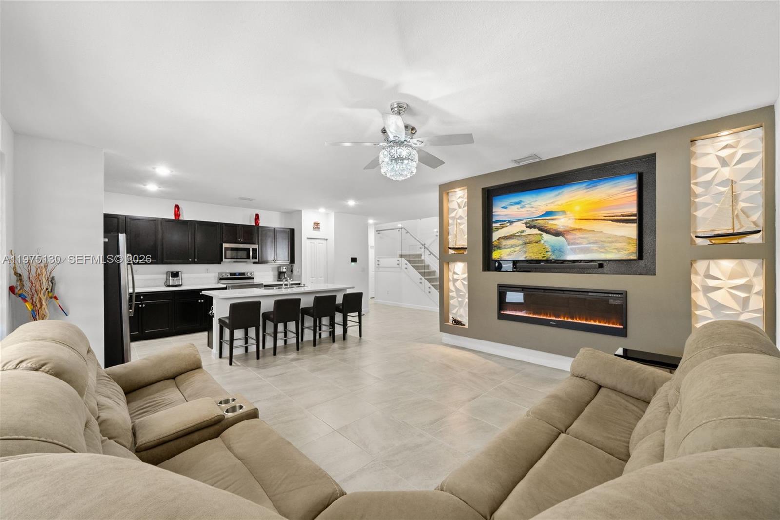 KINGMAN COMMONS - Residential