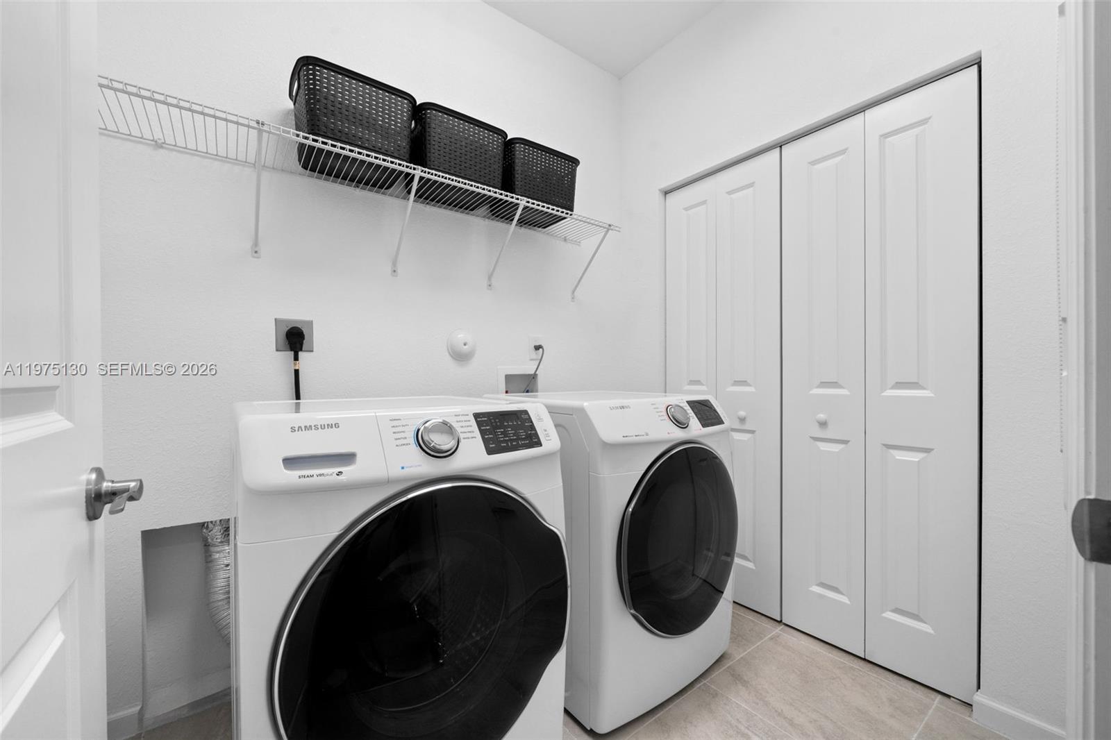 KINGMAN COMMONS - Residential