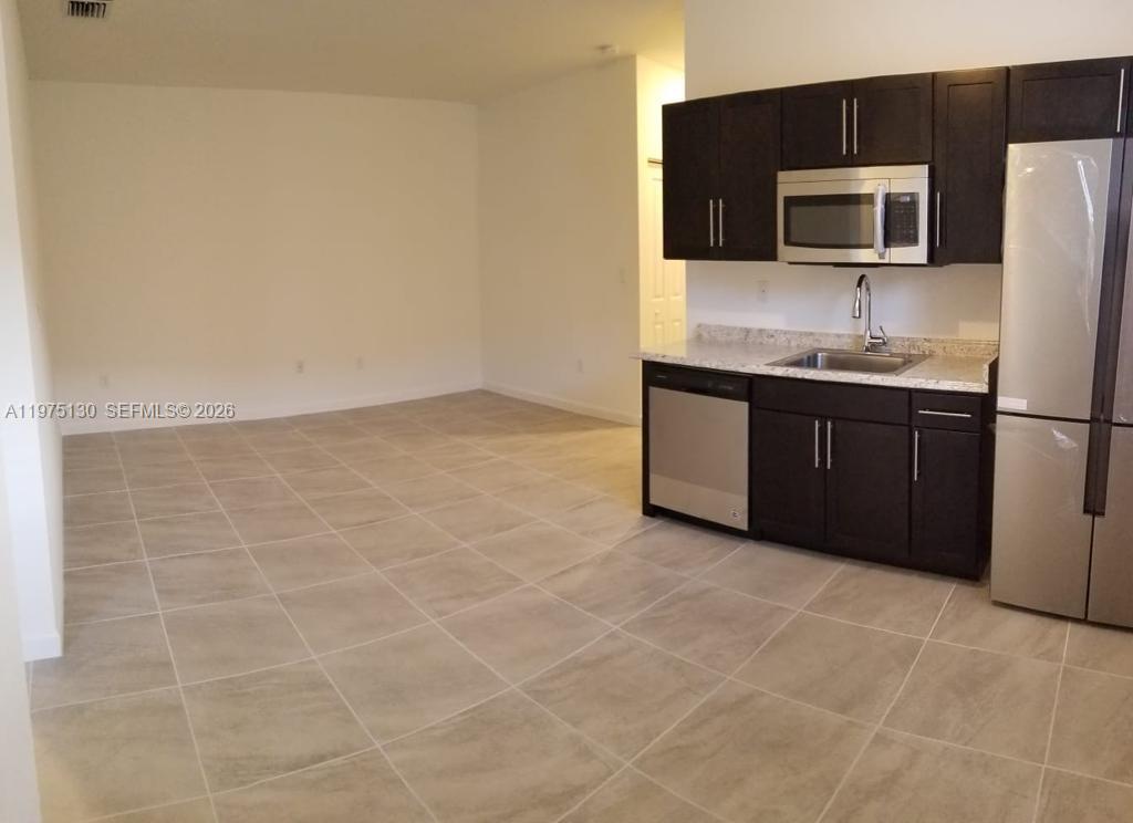 KINGMAN COMMONS - Residential