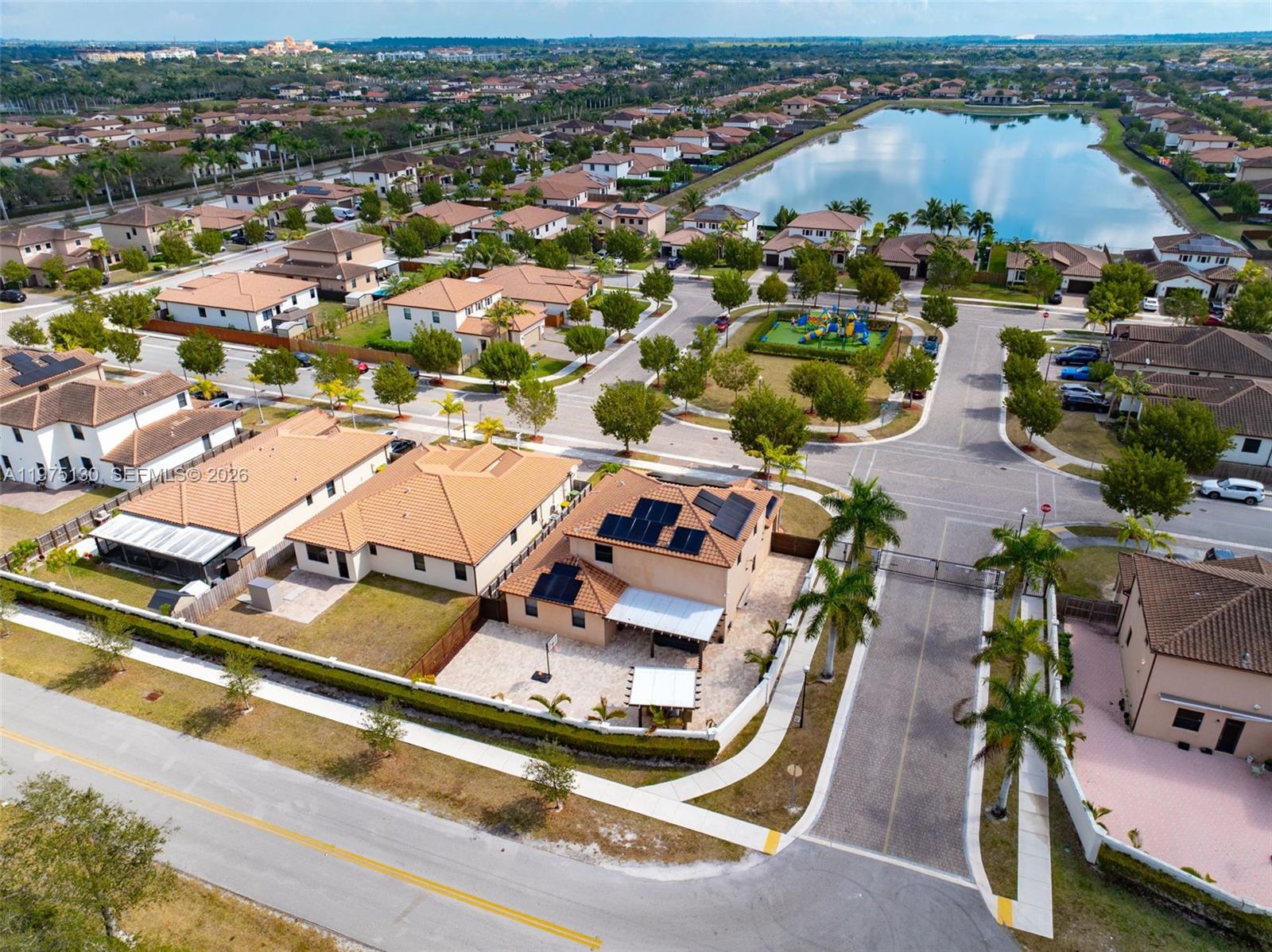 KINGMAN COMMONS - Residential