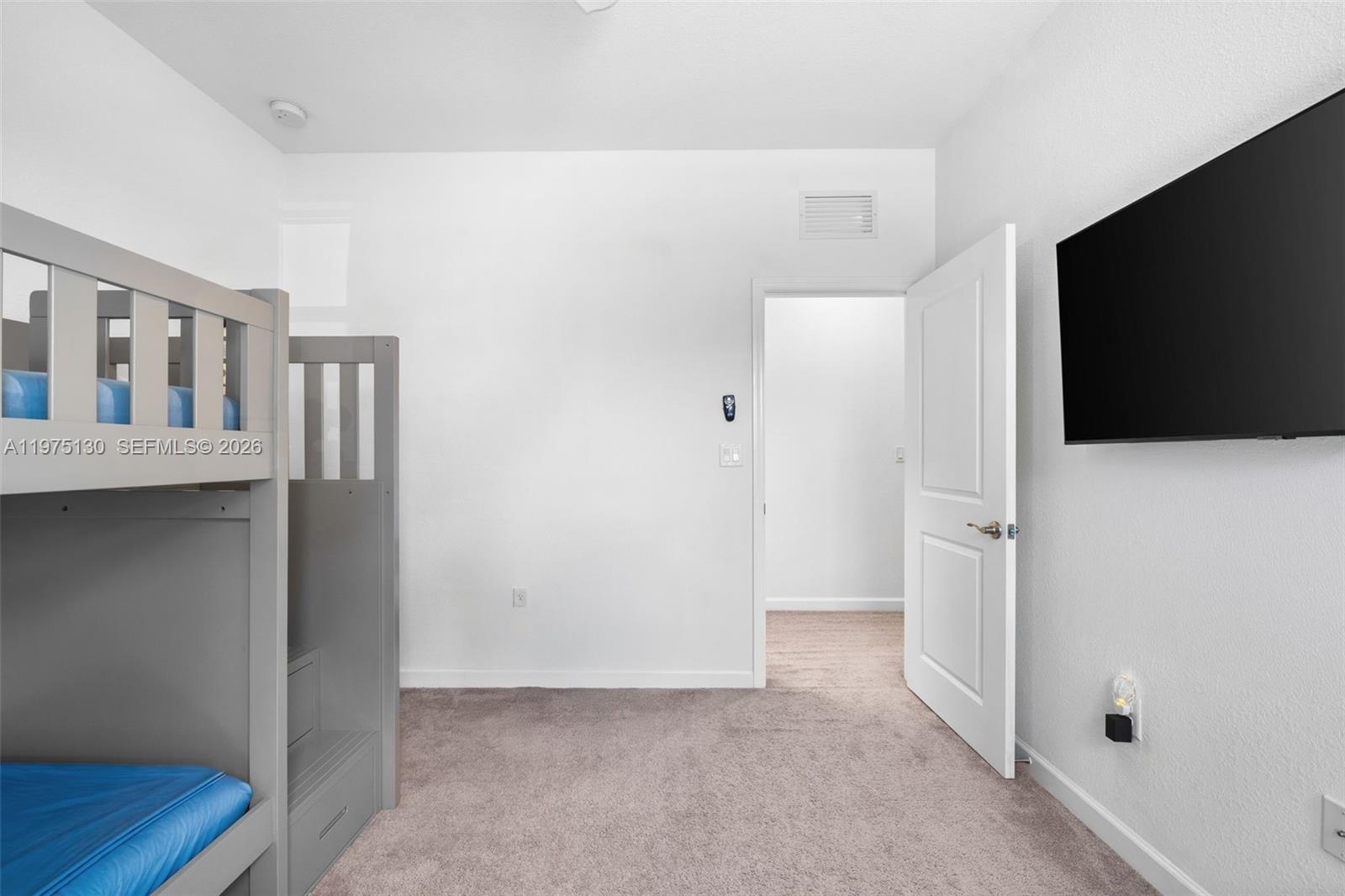 KINGMAN COMMONS - Residential