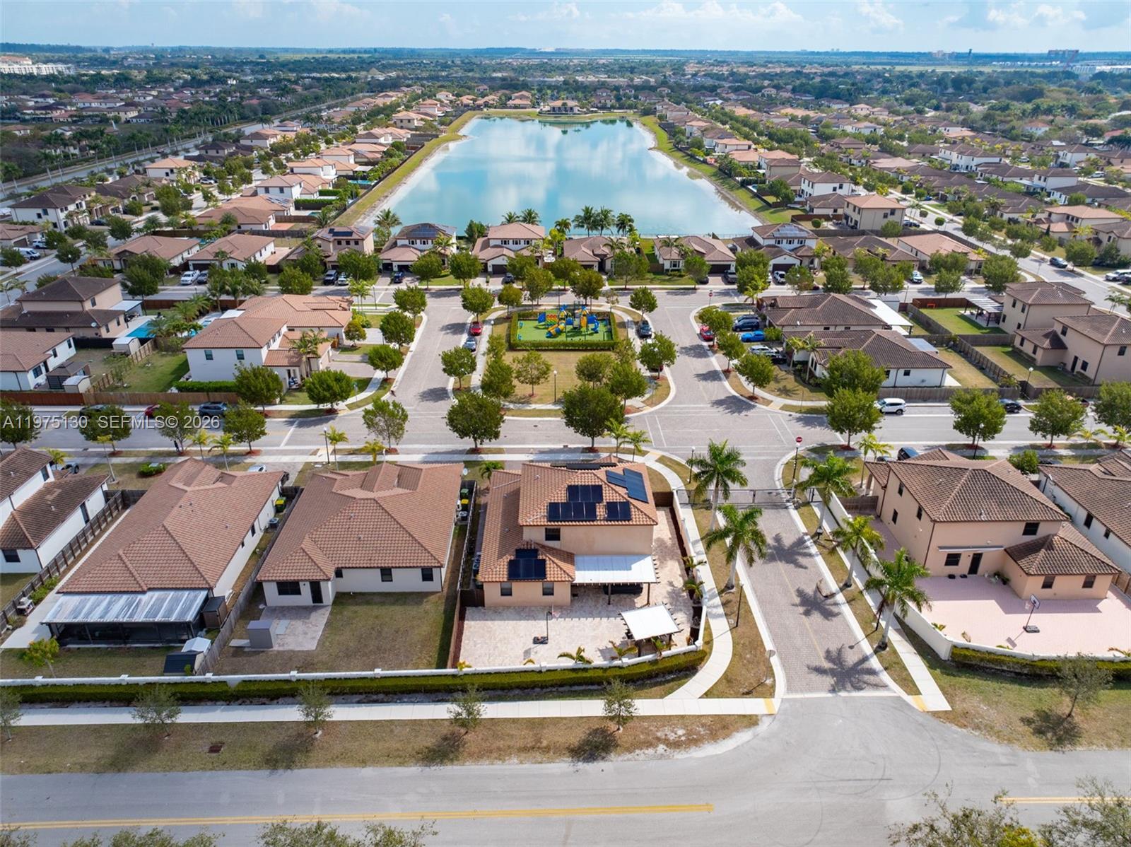 KINGMAN COMMONS - Residential