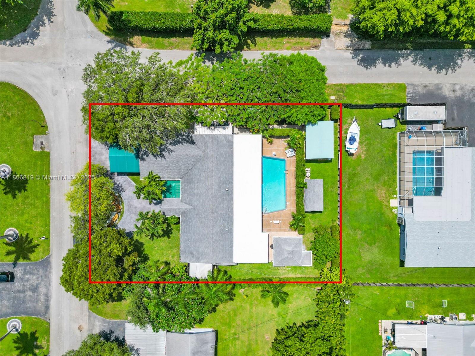 Stunning home with all the bells and whistles .ENLARGE ALL PHOTOS THIS HOME IS AMAZING AND WILL NOT DISAPPOINT...Located on a 17000 sq. ft lush corner in Melody Manor(MM) on the edge of Redland. MM is a tree lined neighborhood within walking distance to parks and schools. Effective year built 1985 with 4164 under roof. This home was designed for a large family. 3/2.5 in main , custom family/media w built in bar, kitchen ,baths & closet 2 car garage, courtyard, potting station, covered patio, cabana bath, laundry w/4 machines PLUS an amazing exterior guest studio w/bath, tng vaulted ceilings looks over pool/patio. The home speaks for itself. this by far IS ONE OF THE NICEST HOMES I have seen in quality and layout at this level. This is a 5 star home...Easy Show....