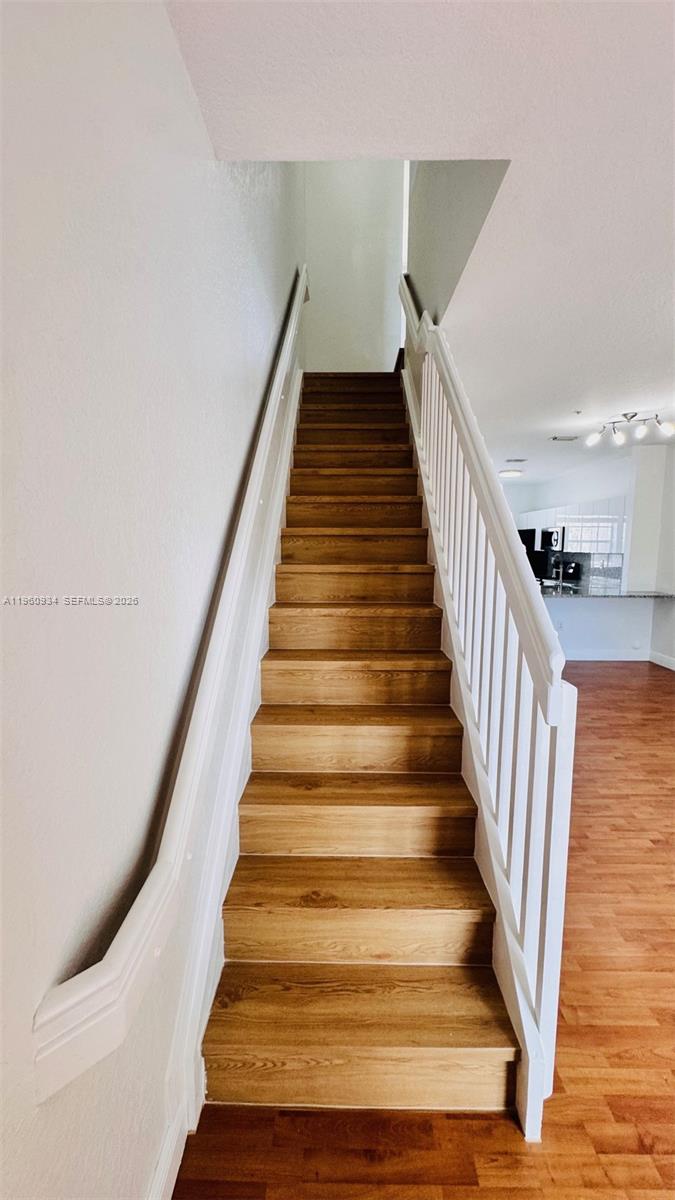 LAS BRISAS AT DORAL CONDO - Residential