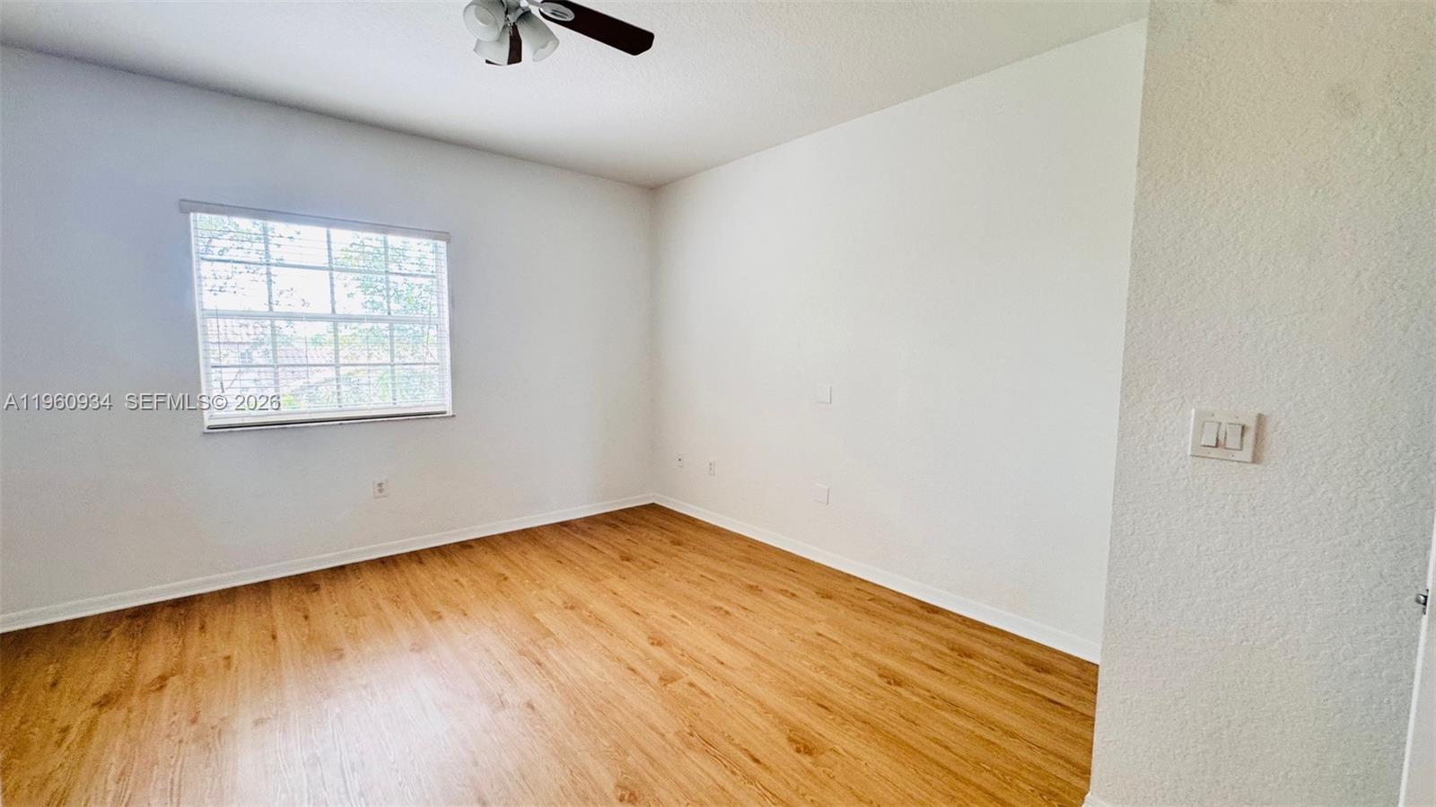 LAS BRISAS AT DORAL CONDO - Residential