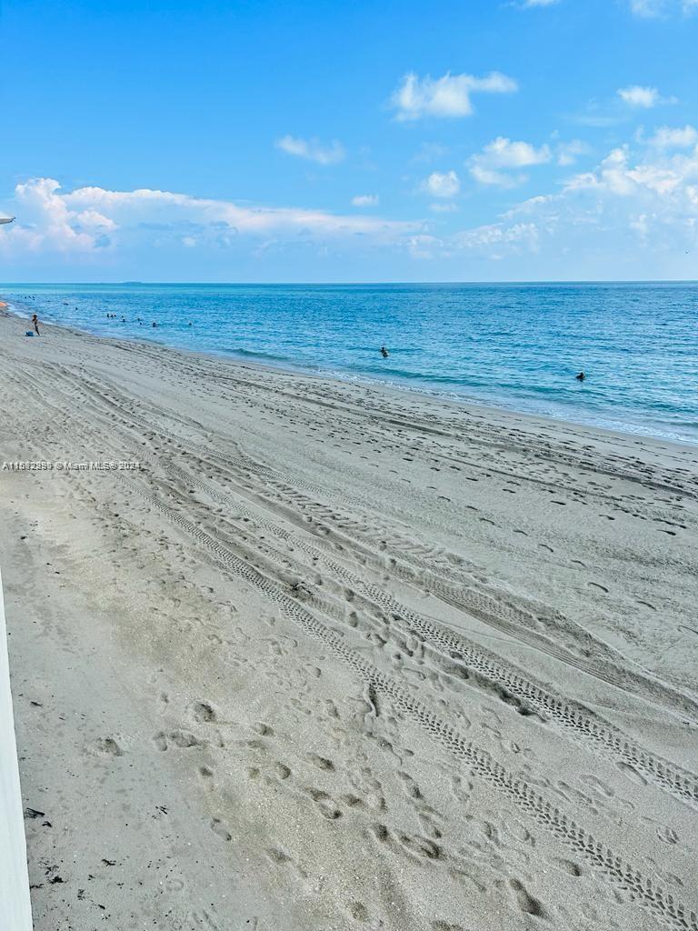 PARKER DORADO CONDO - Land