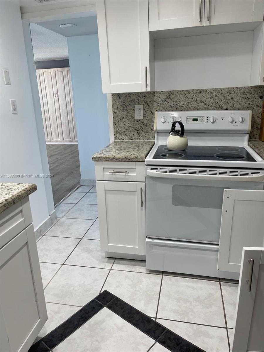 PARKER DORADO CONDO - Land