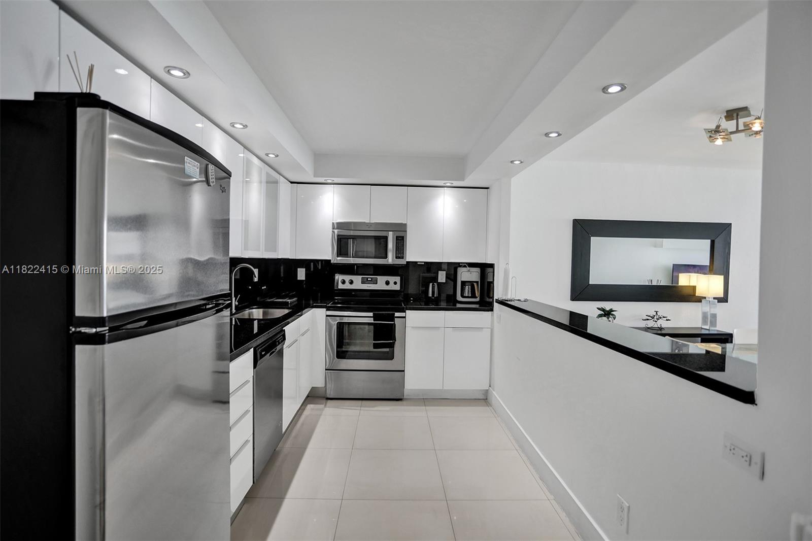 OCEAN RESERVE CONDO - Residential Lease