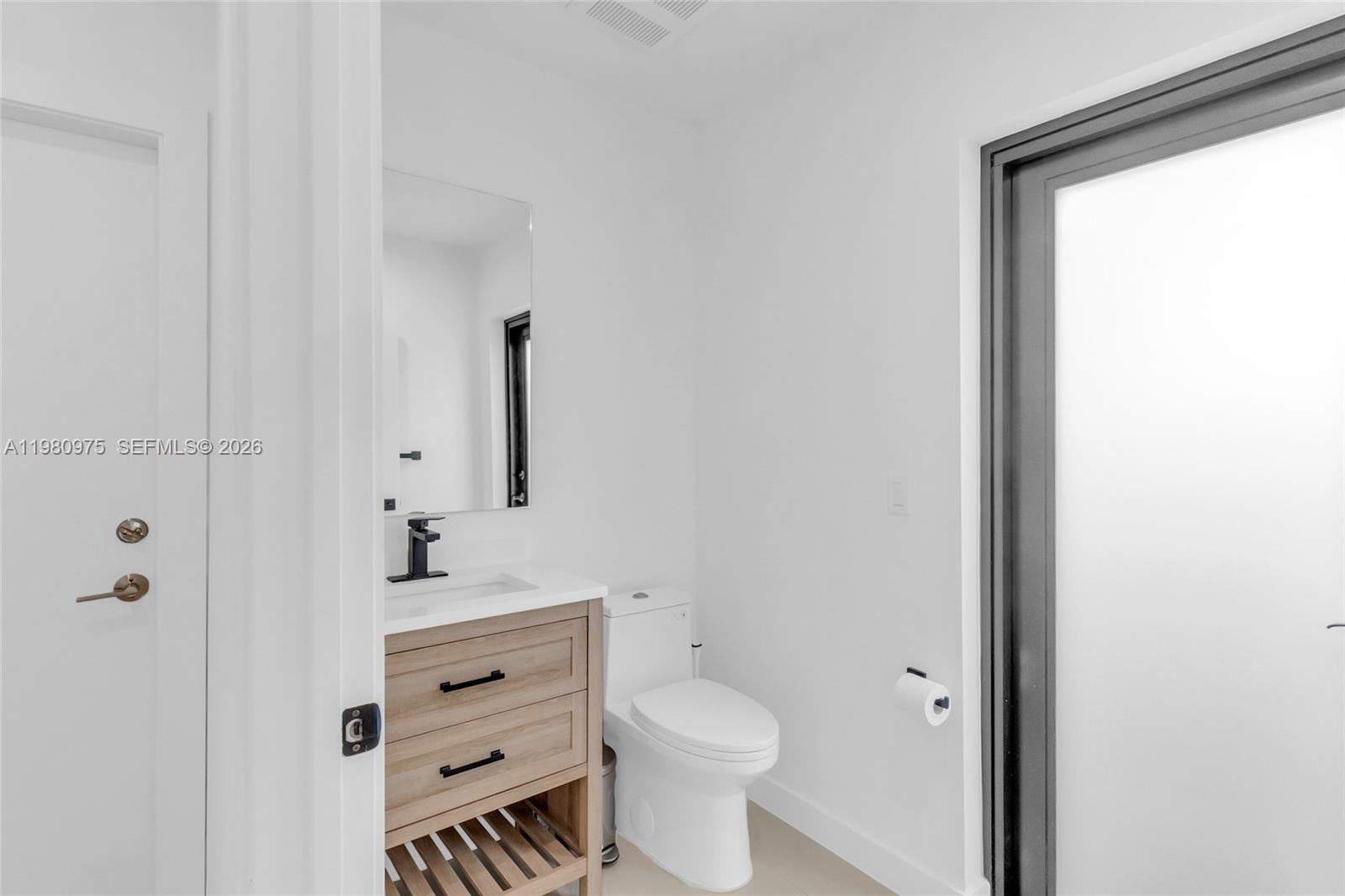 CORAL WAY PARK SEC B - Residential Lease