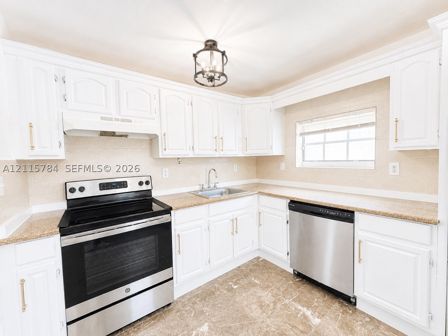 3655 SW 24th Ter 1