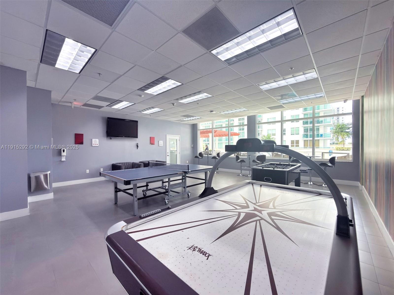 THE CLUB AT BRICKELL BAY - Residential