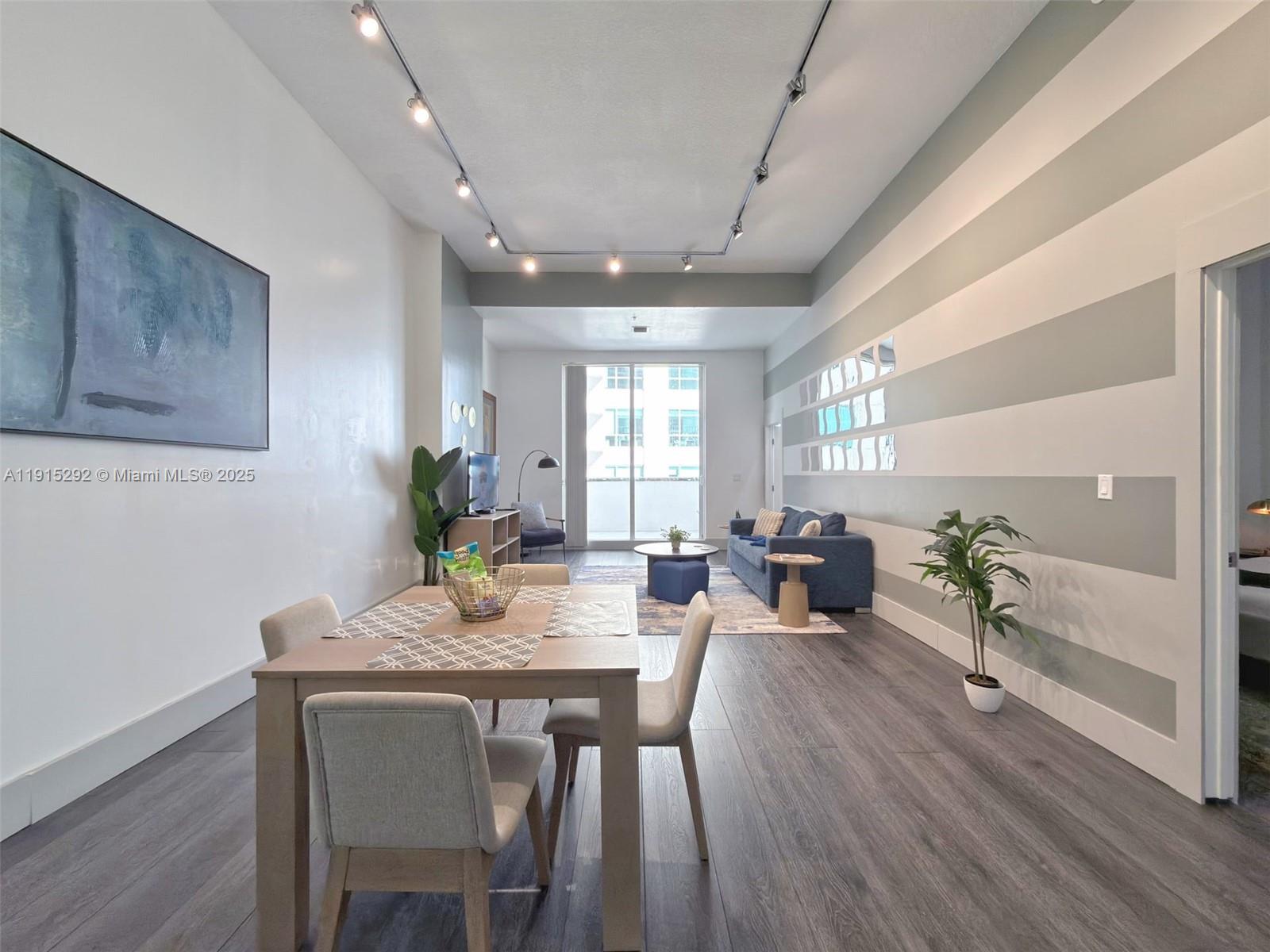 THE CLUB AT BRICKELL BAY - Residential