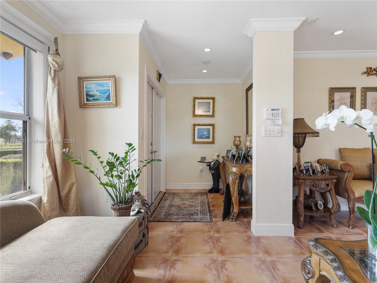 MC KEEVER TERR NO 3 - Residential