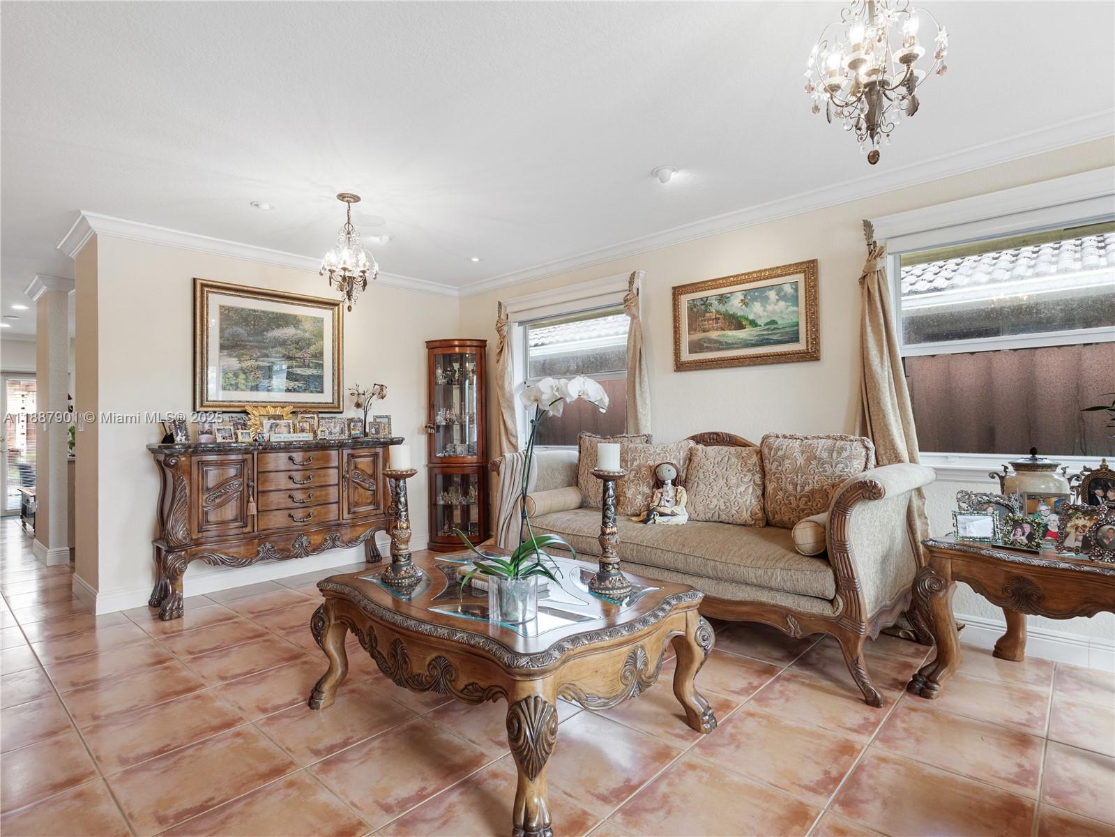 MC KEEVER TERR NO 3 - Residential