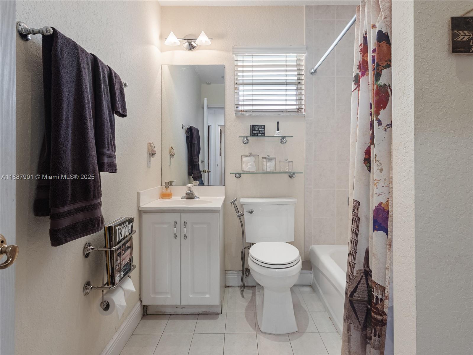 MC KEEVER TERR NO 3 - Residential