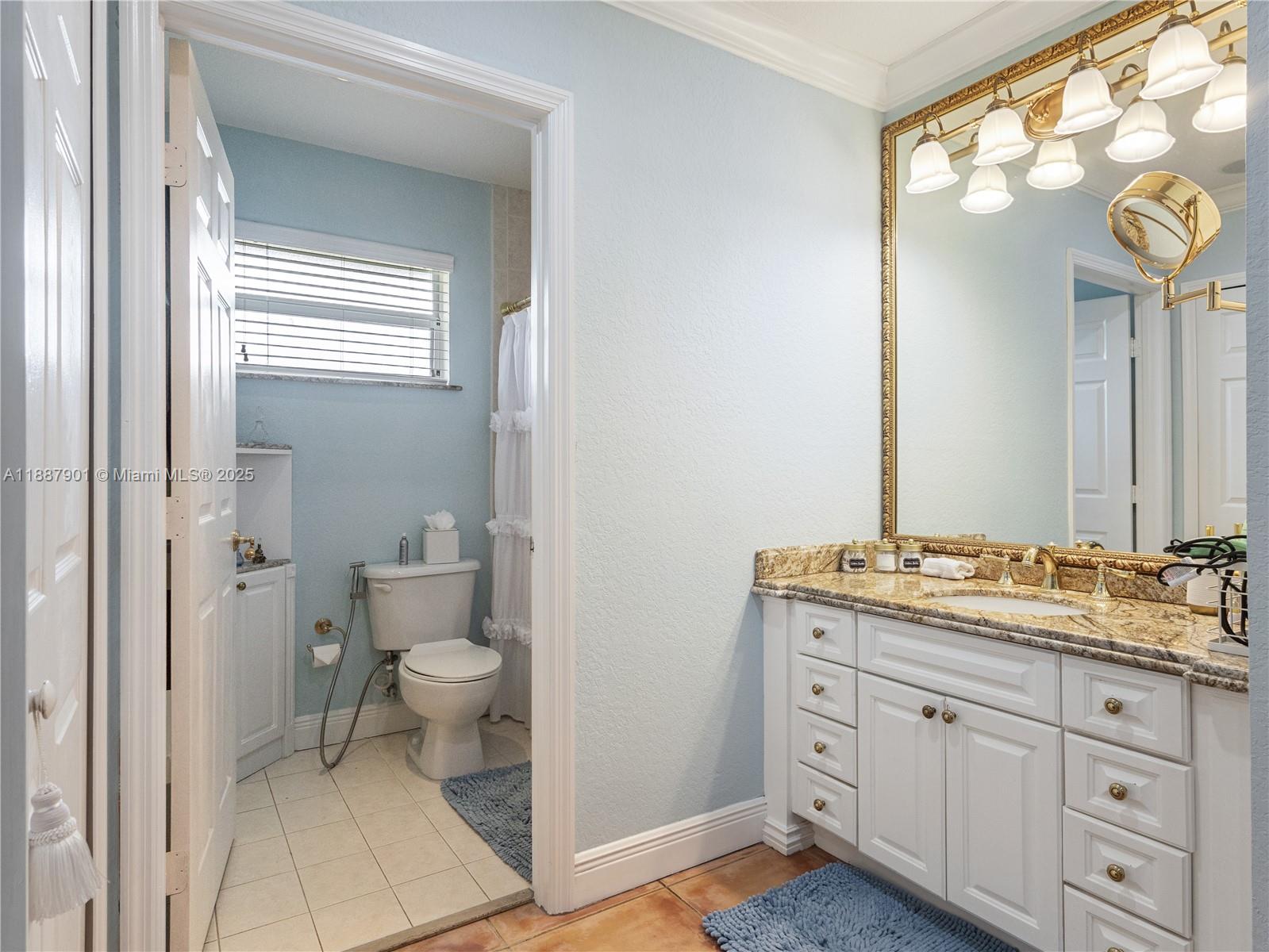 MC KEEVER TERR NO 3 - Residential