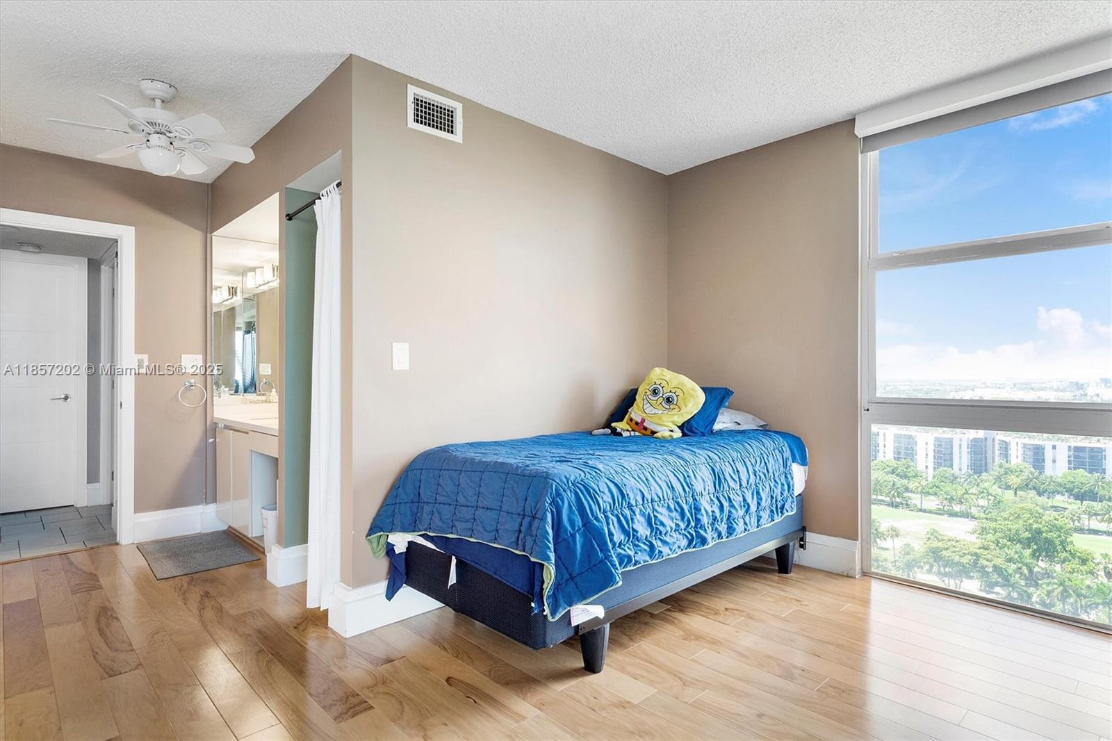 CORONADO CONDO- TOWER II - Residential