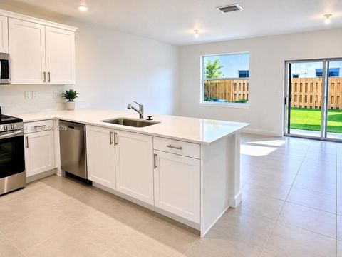 Tiny photo for 35912 SW 179th Path, Homestead, FL 33034 (MLS # A12026164)