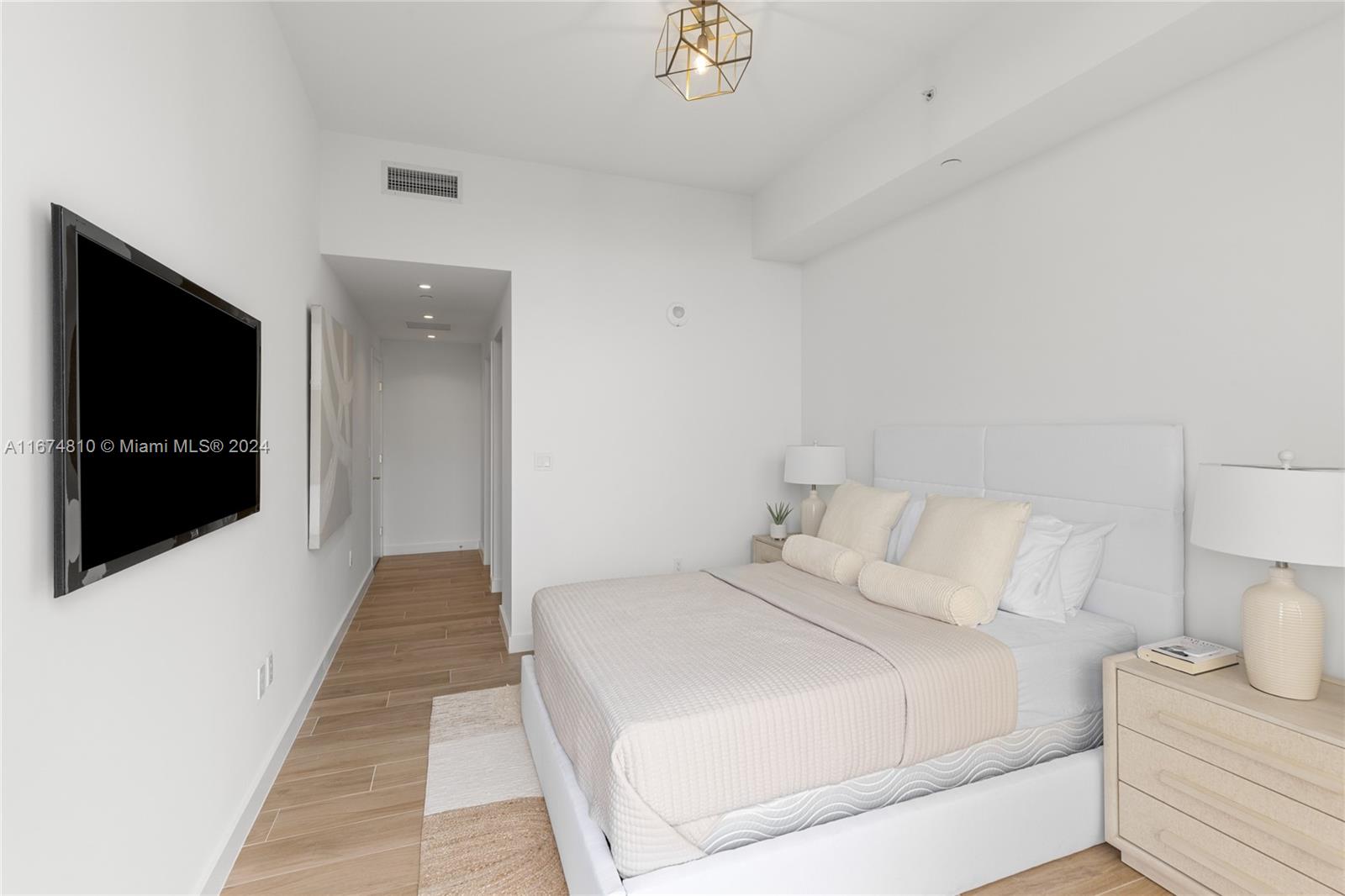 RHODES AMD NEW BISC - Residential