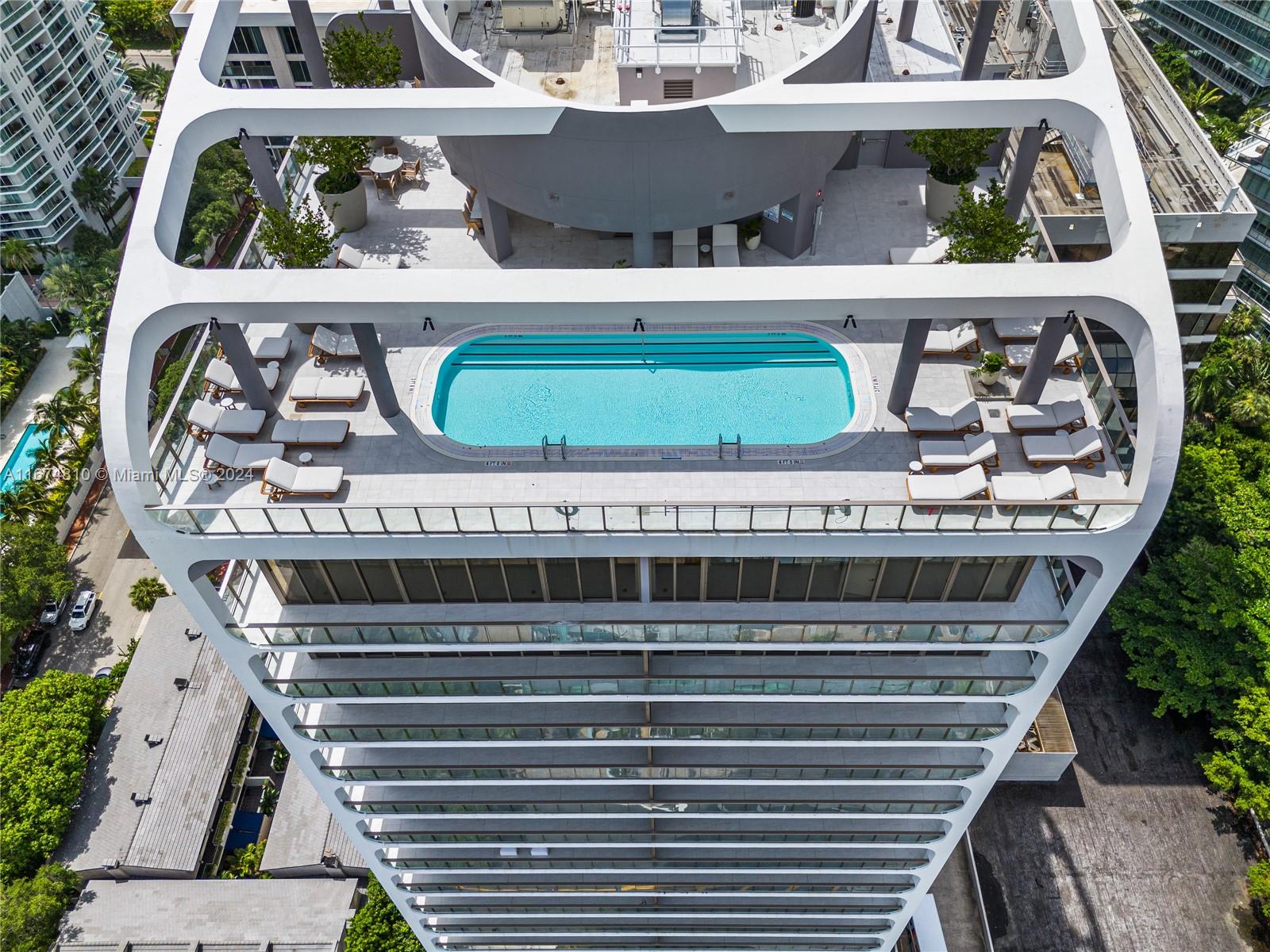 RHODES AMD NEW BISC - Residential