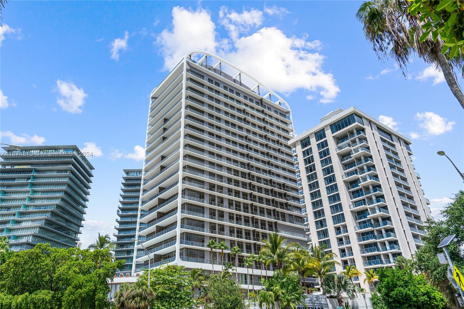 RHODES AMD NEW BISC - Residential