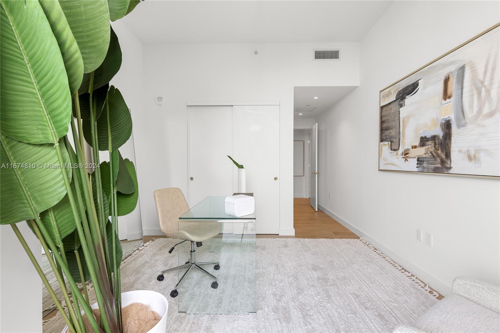 RHODES AMD NEW BISC - Residential