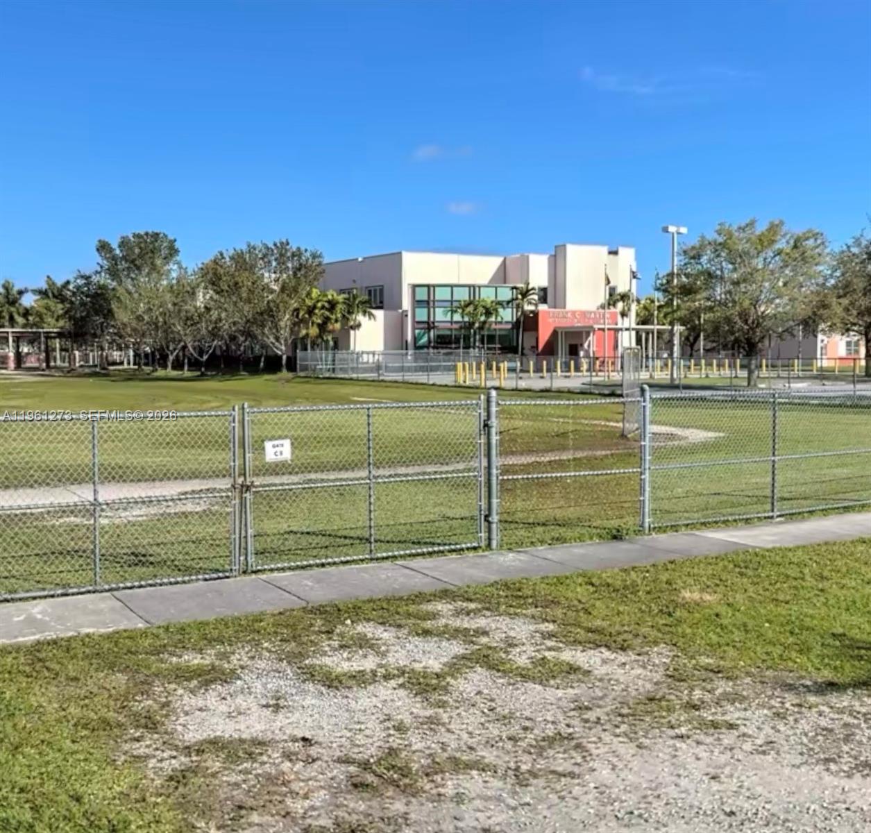 RICHMOND HEIGHTS - Residential