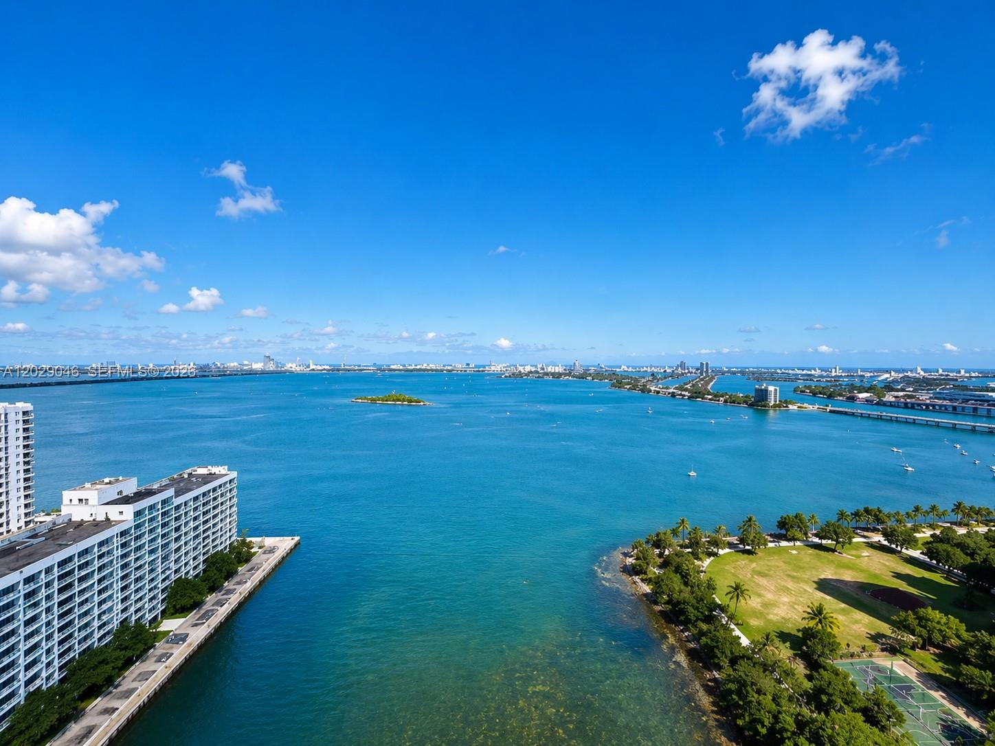 2020 N Bayshore Dr 2909