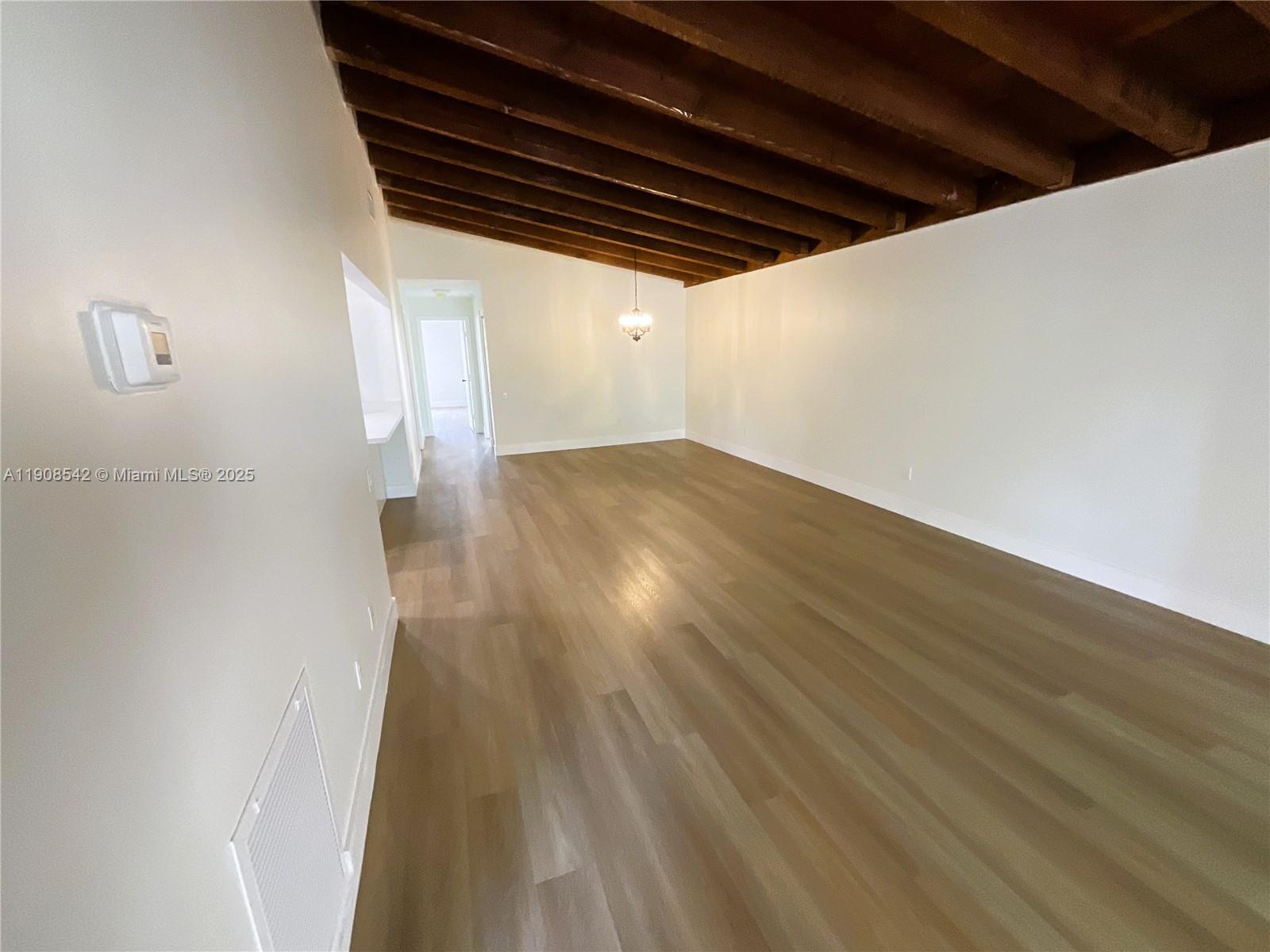 SNAPPER VILLAGE PH 2 SEC - Residential Lease