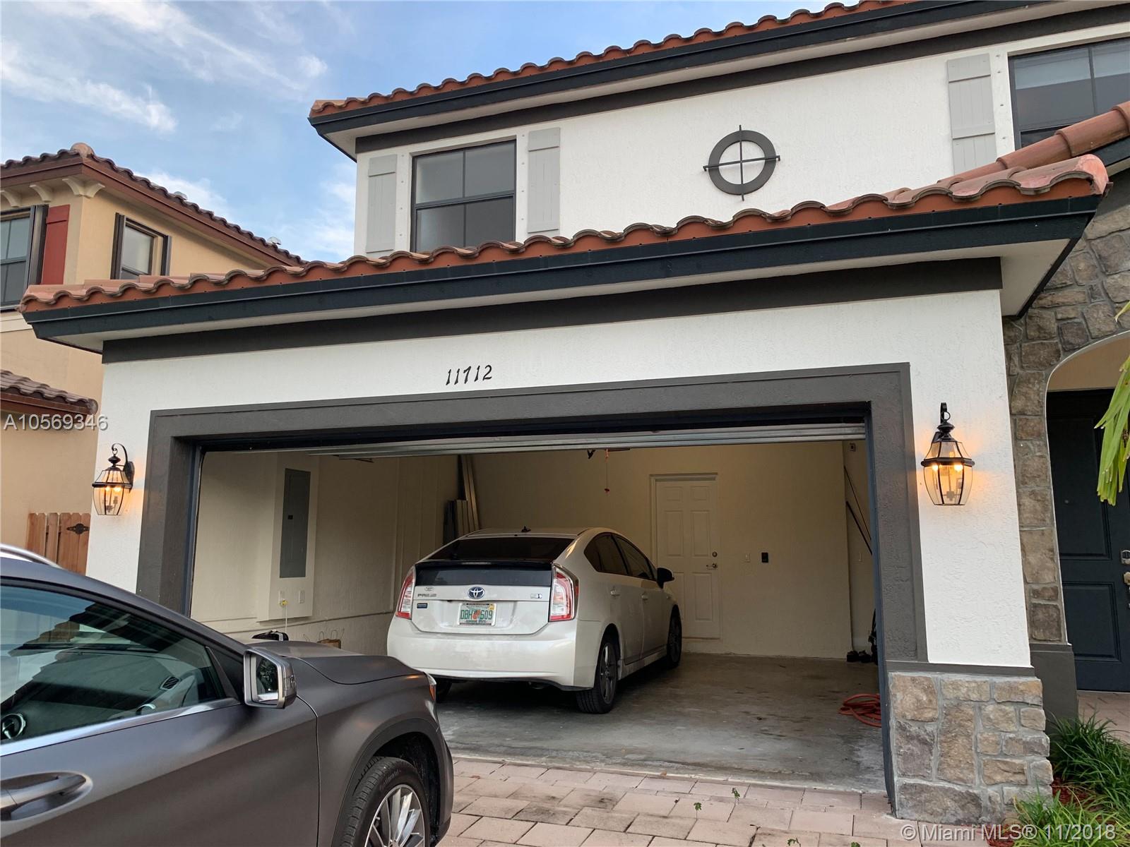 COCO PALM ESTATES - Residential