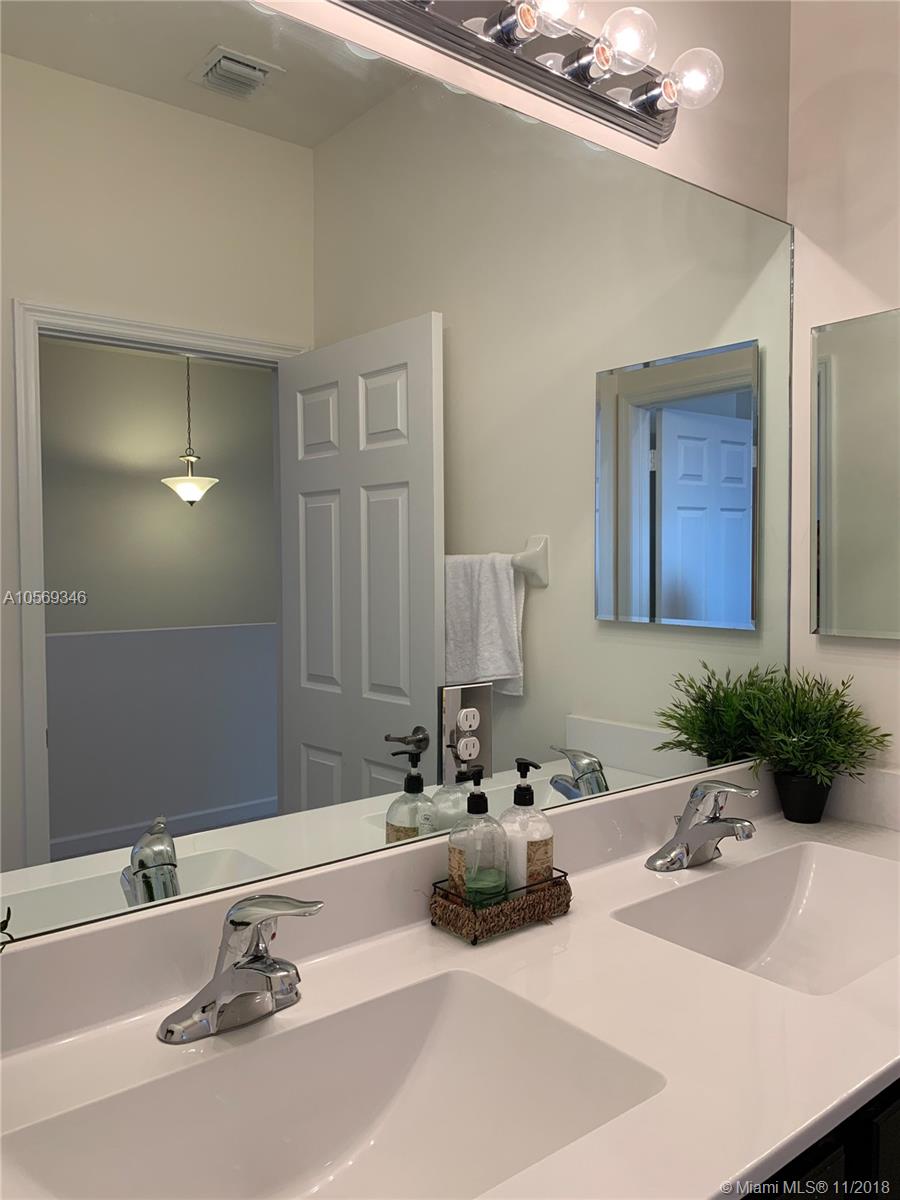 COCO PALM ESTATES - Residential