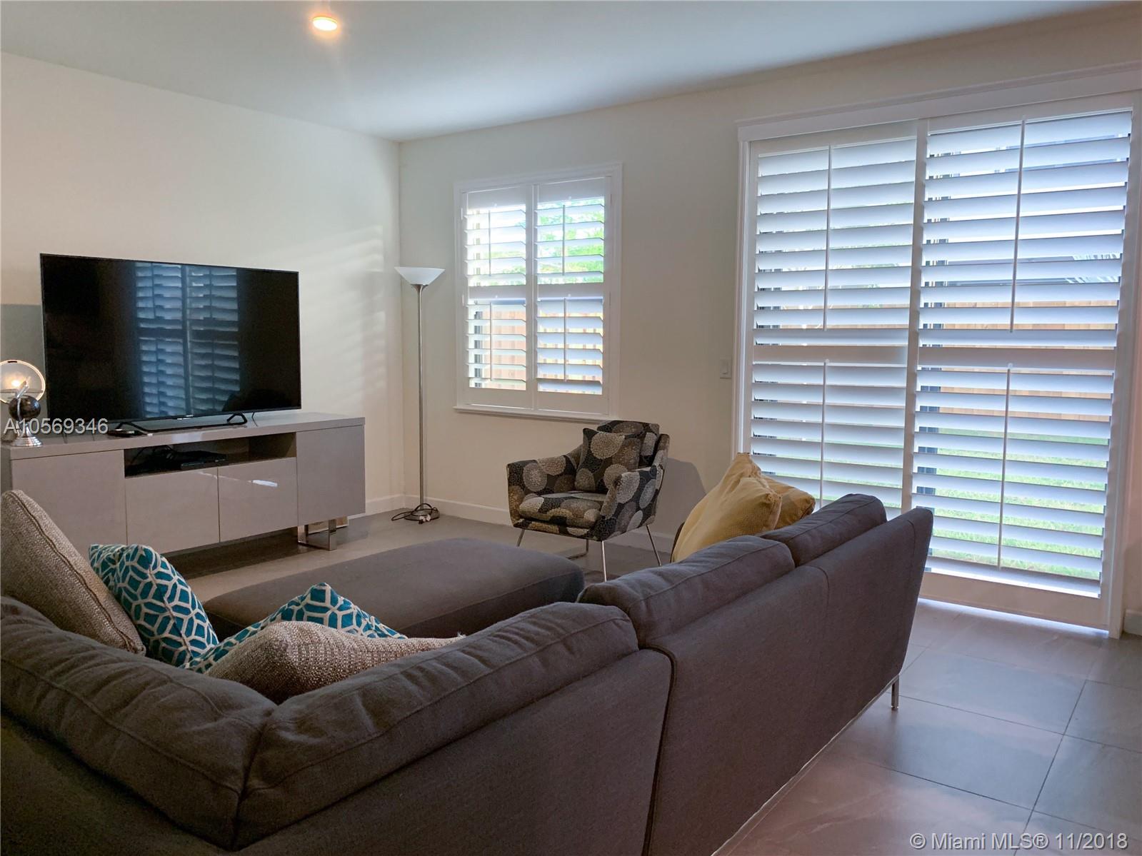 COCO PALM ESTATES - Residential