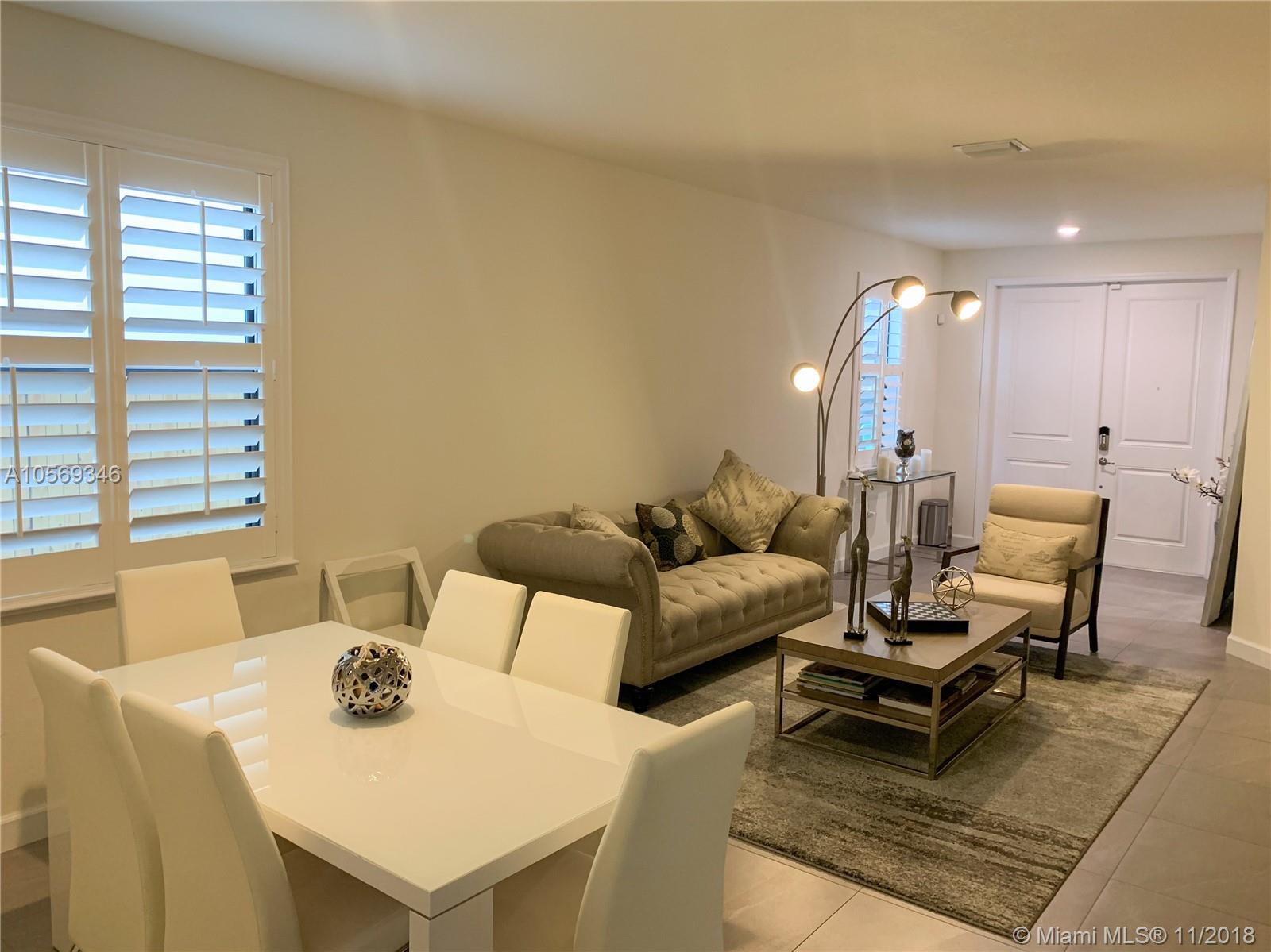 COCO PALM ESTATES - Residential