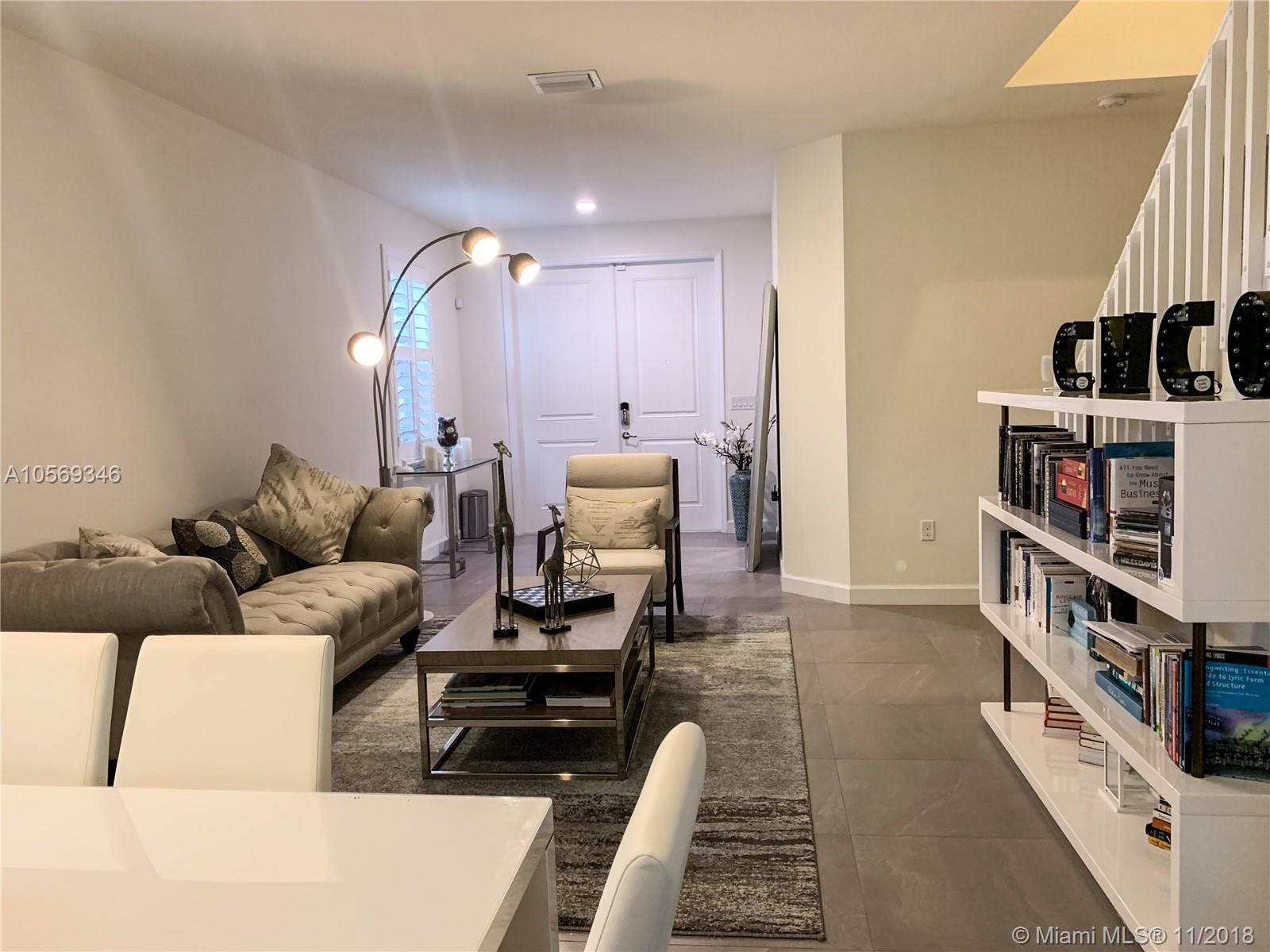 COCO PALM ESTATES - Residential